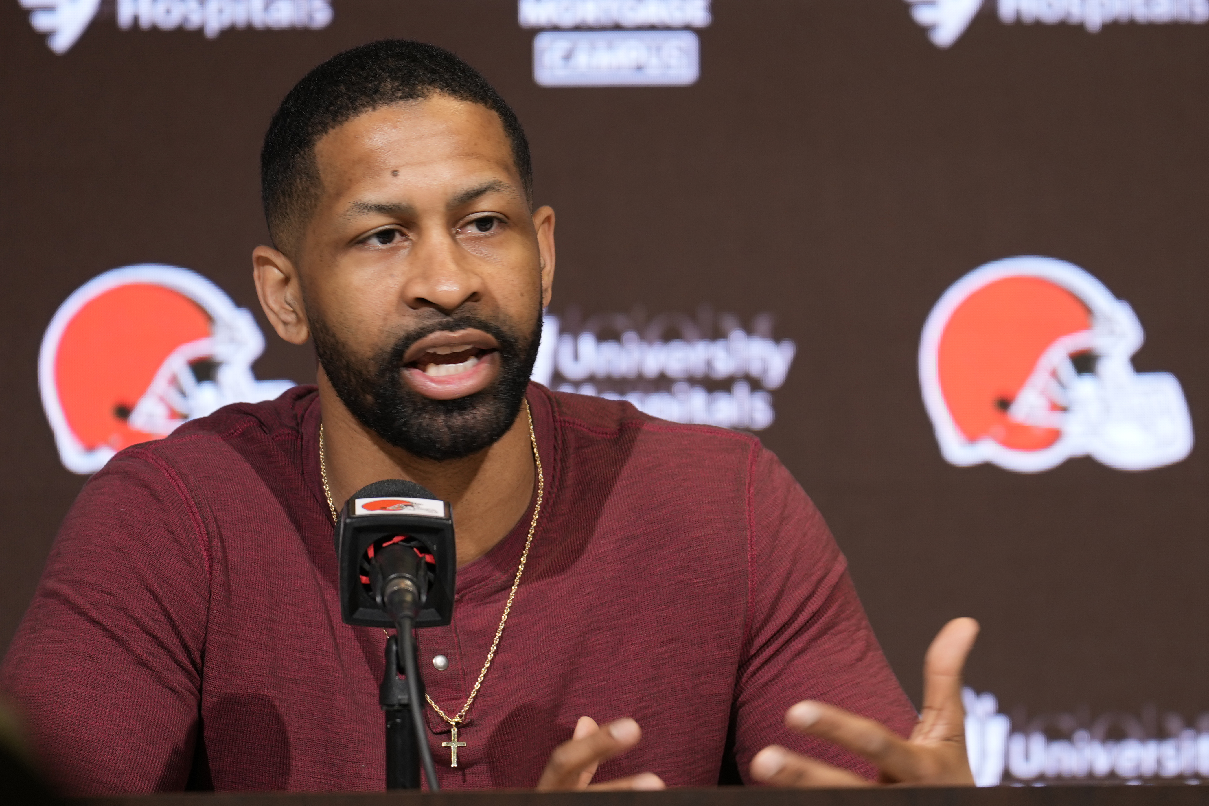 Browns Wrapup Football