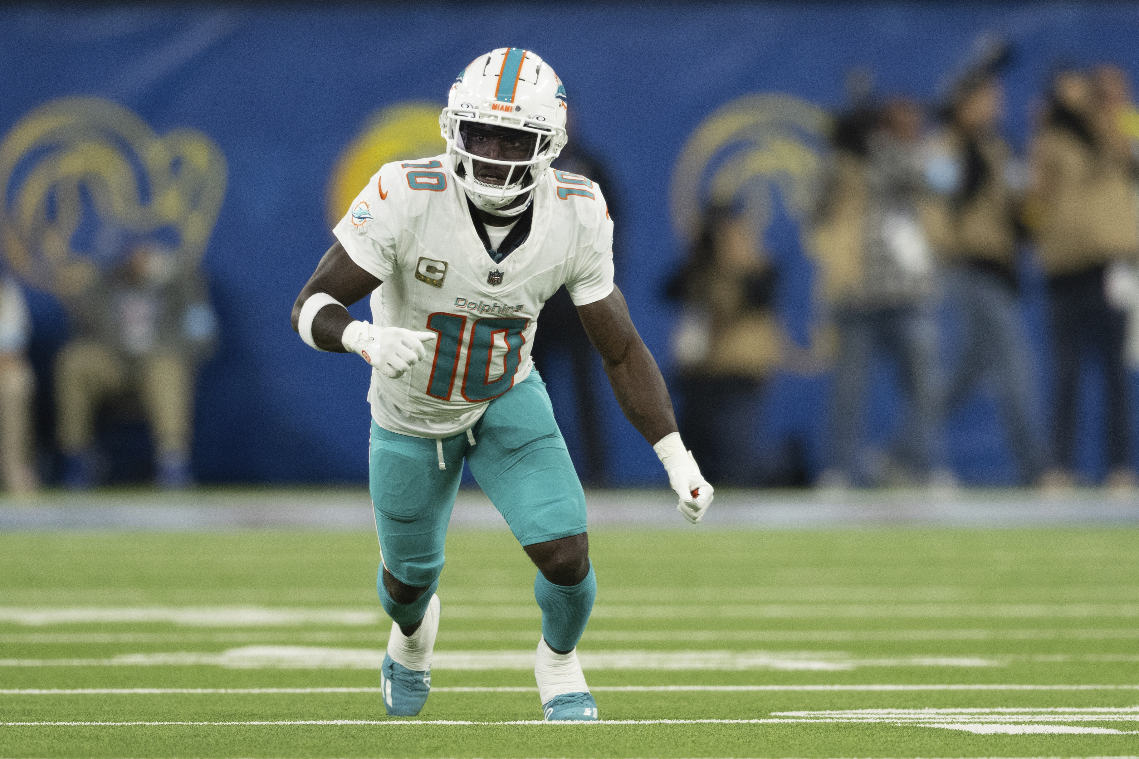 Dolphins Rams Football