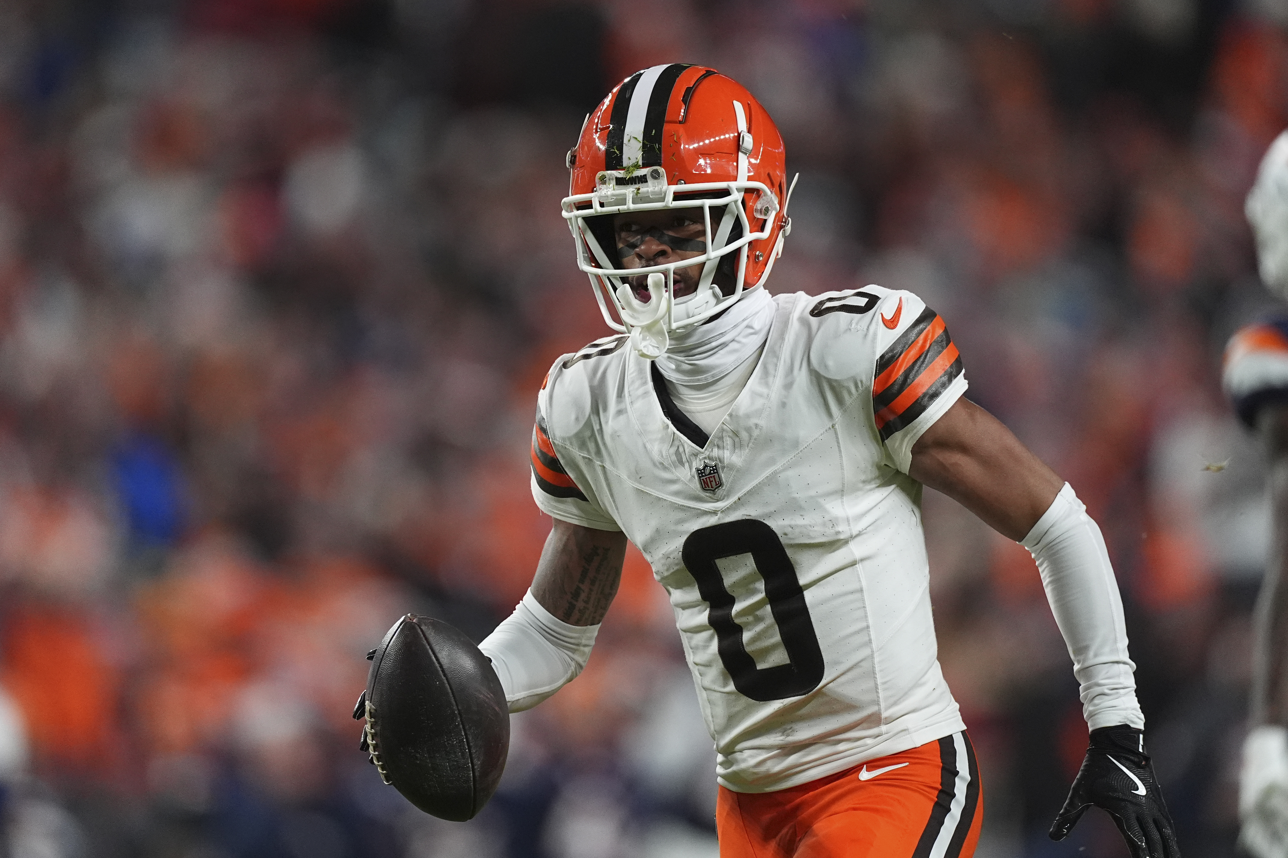 Browns Broncos Football