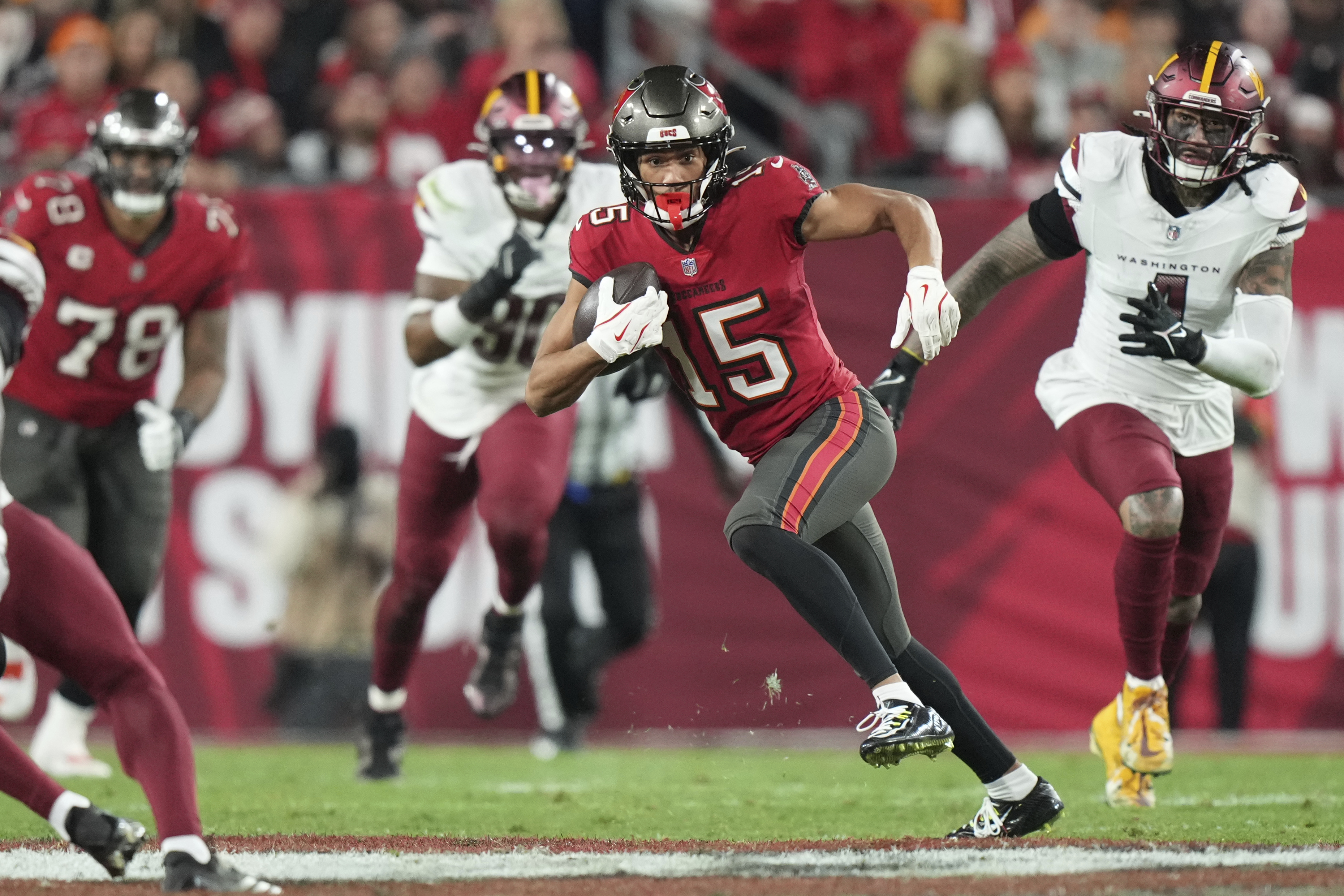 Commanders Buccaneers Football