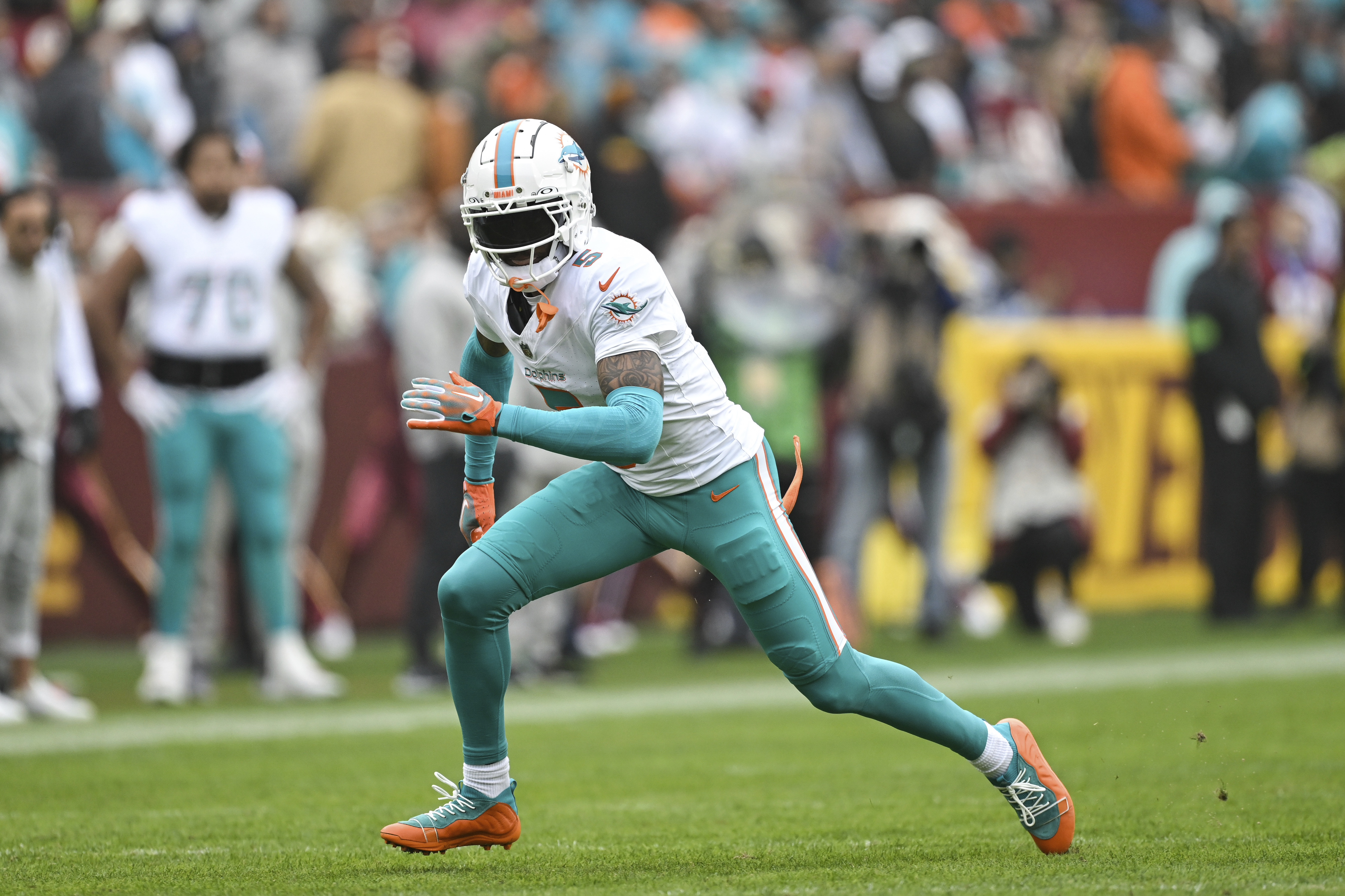 Commanders Dolphins Football