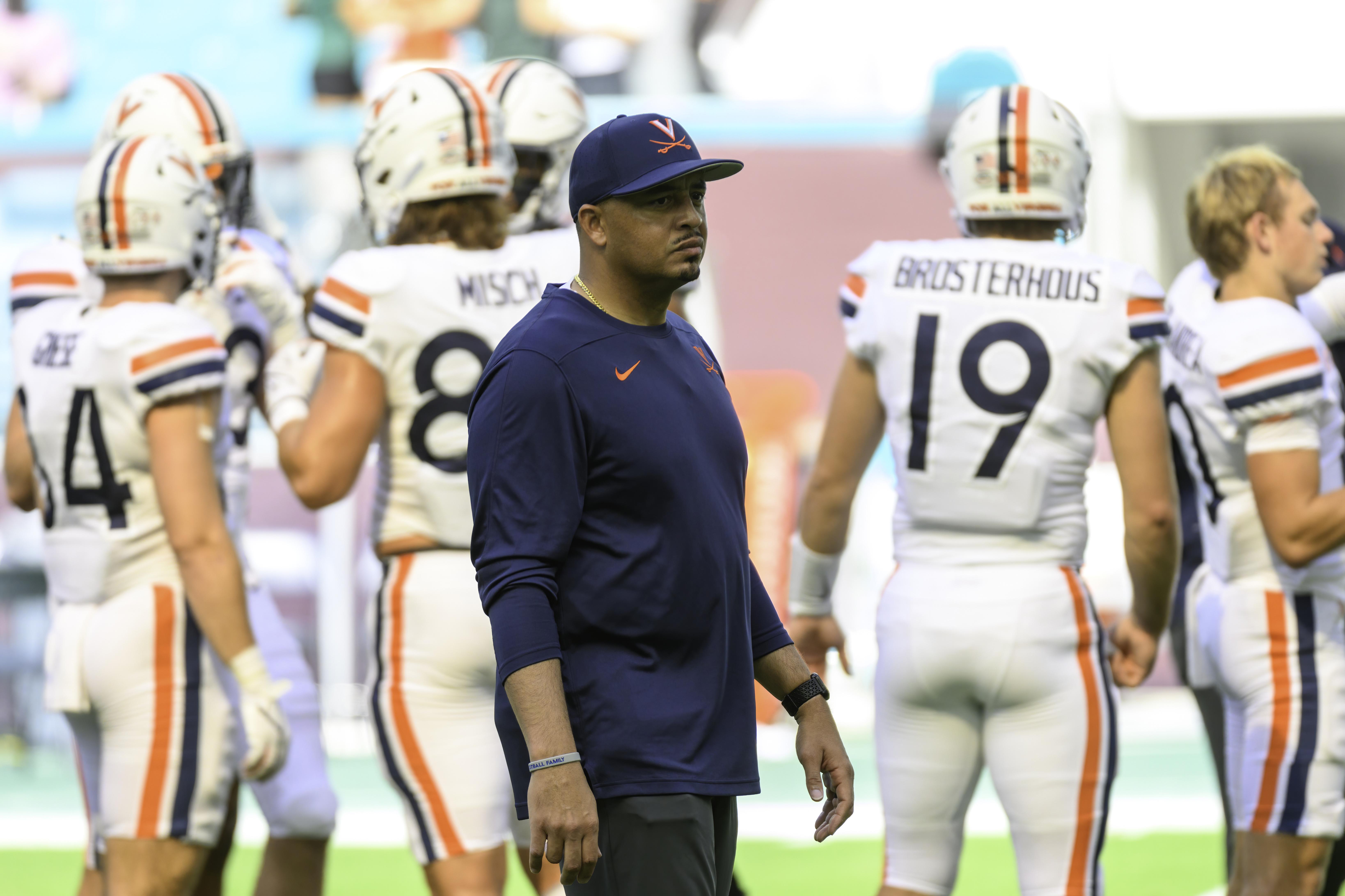 COLLEGE FOOTBALL: OCT 28 Virginia at Miami (FL)