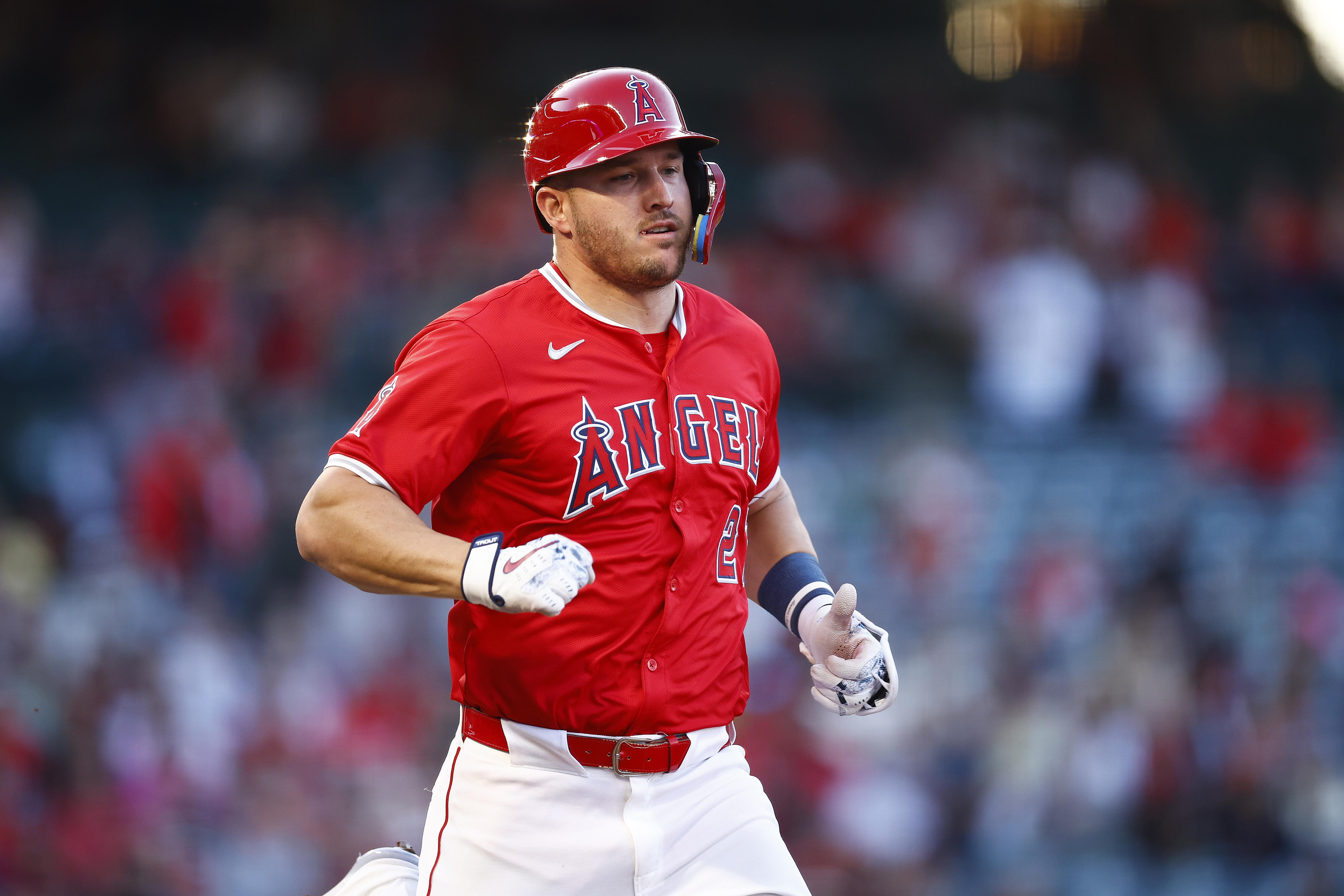 Philadelphia Phillies v Los Angeles Angels