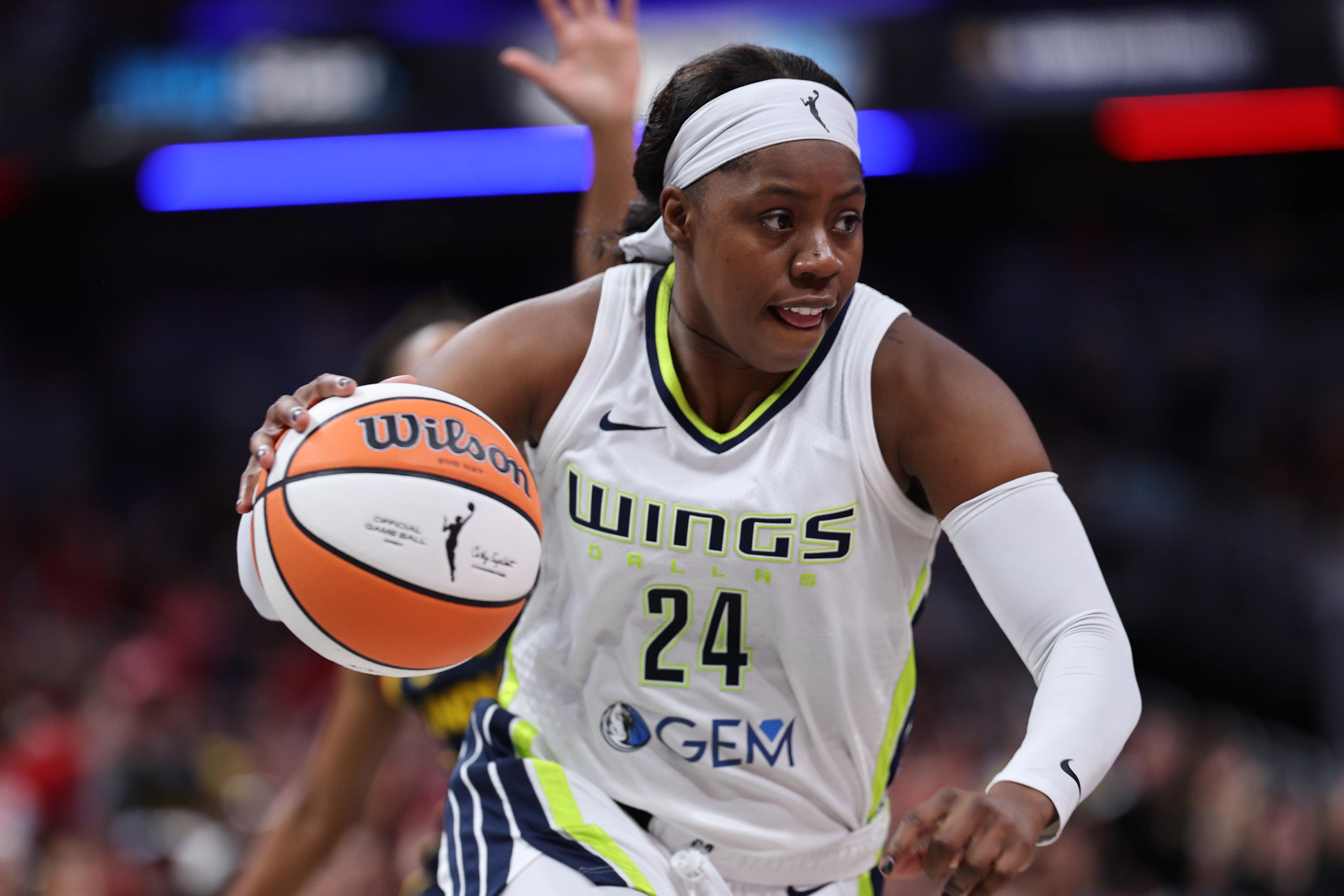 Dallas Wings v Indiana Fever