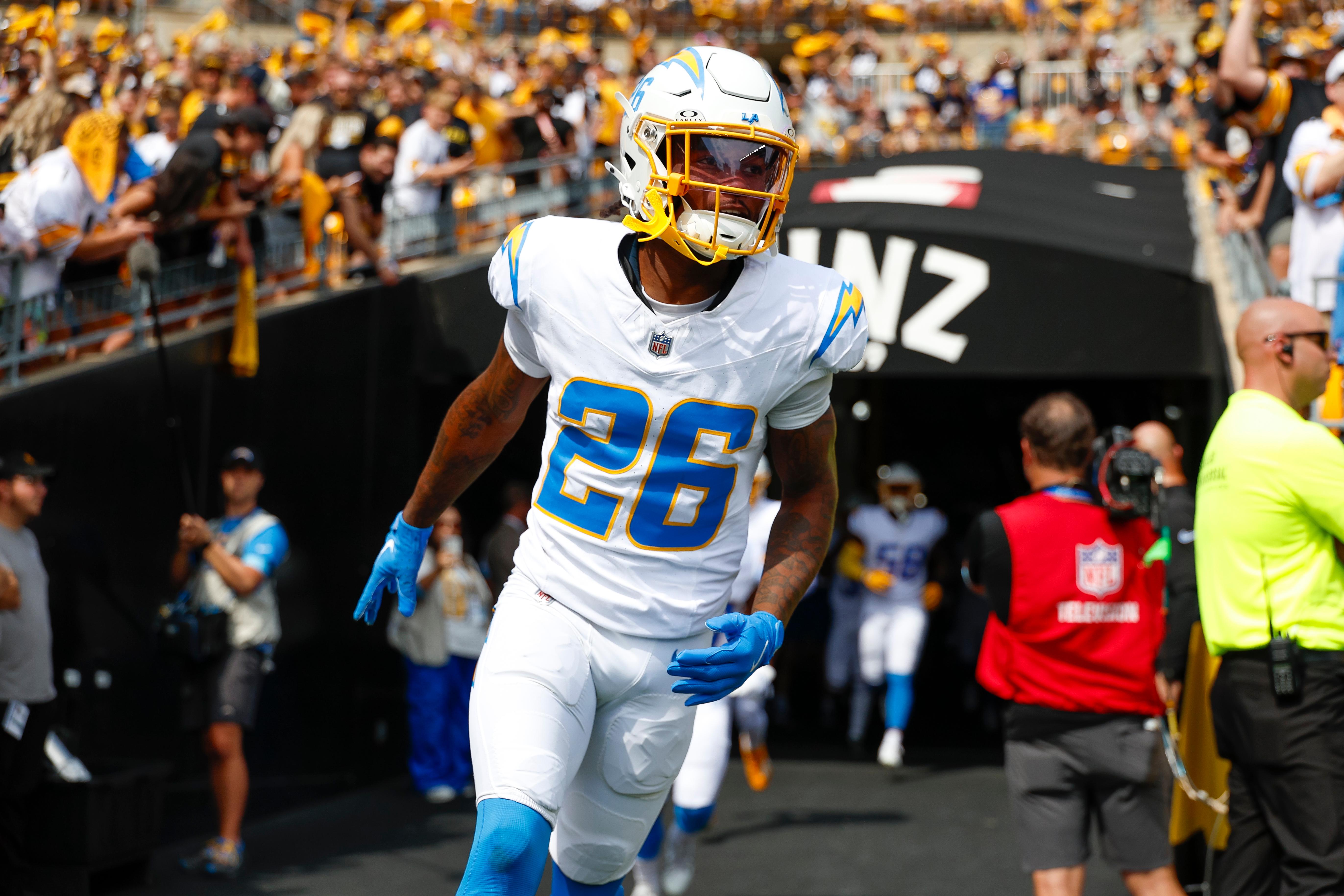 Los Angeles Chargers v Pittsburgh Steelers