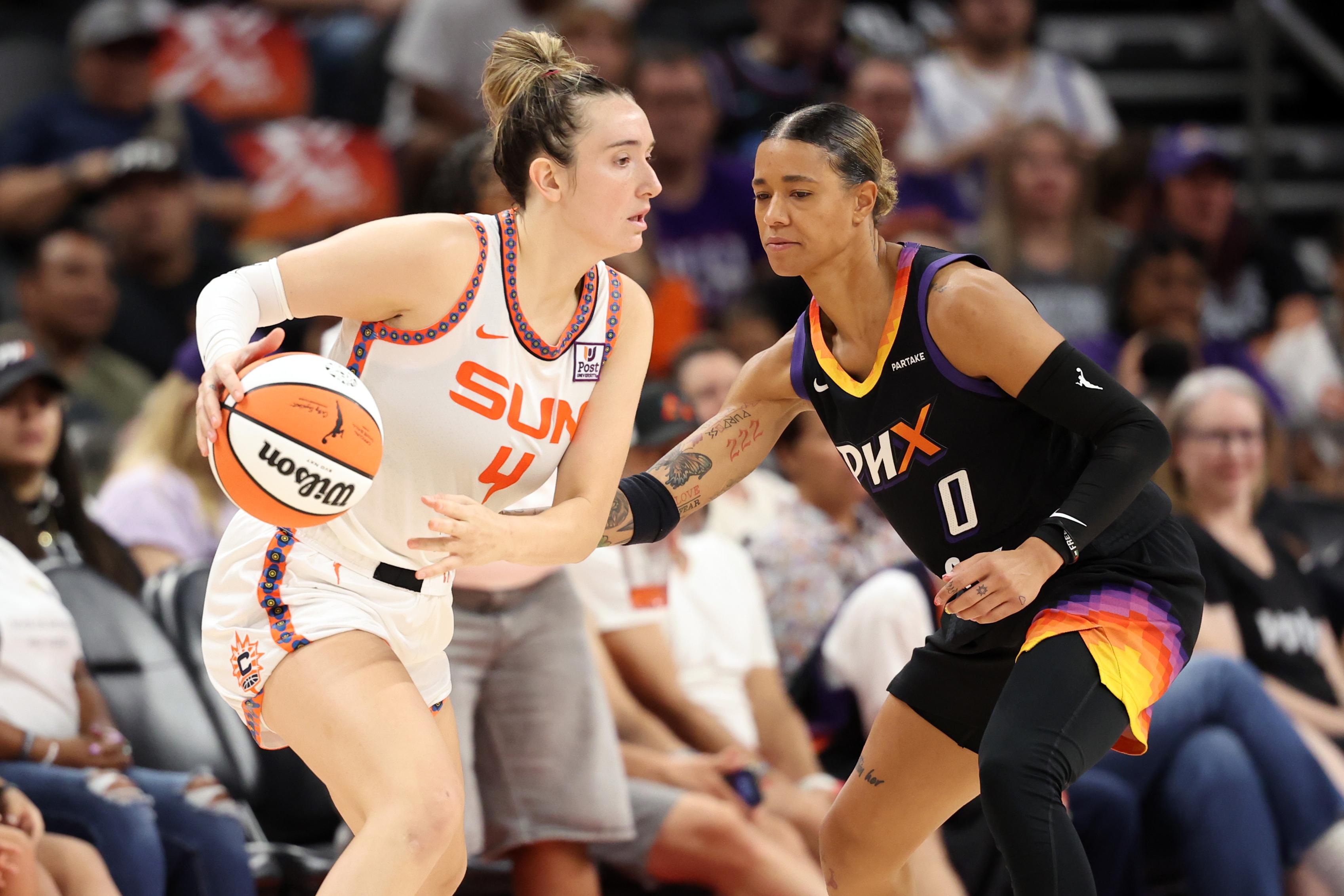 Connecticut Sun v Phoenix Mercury