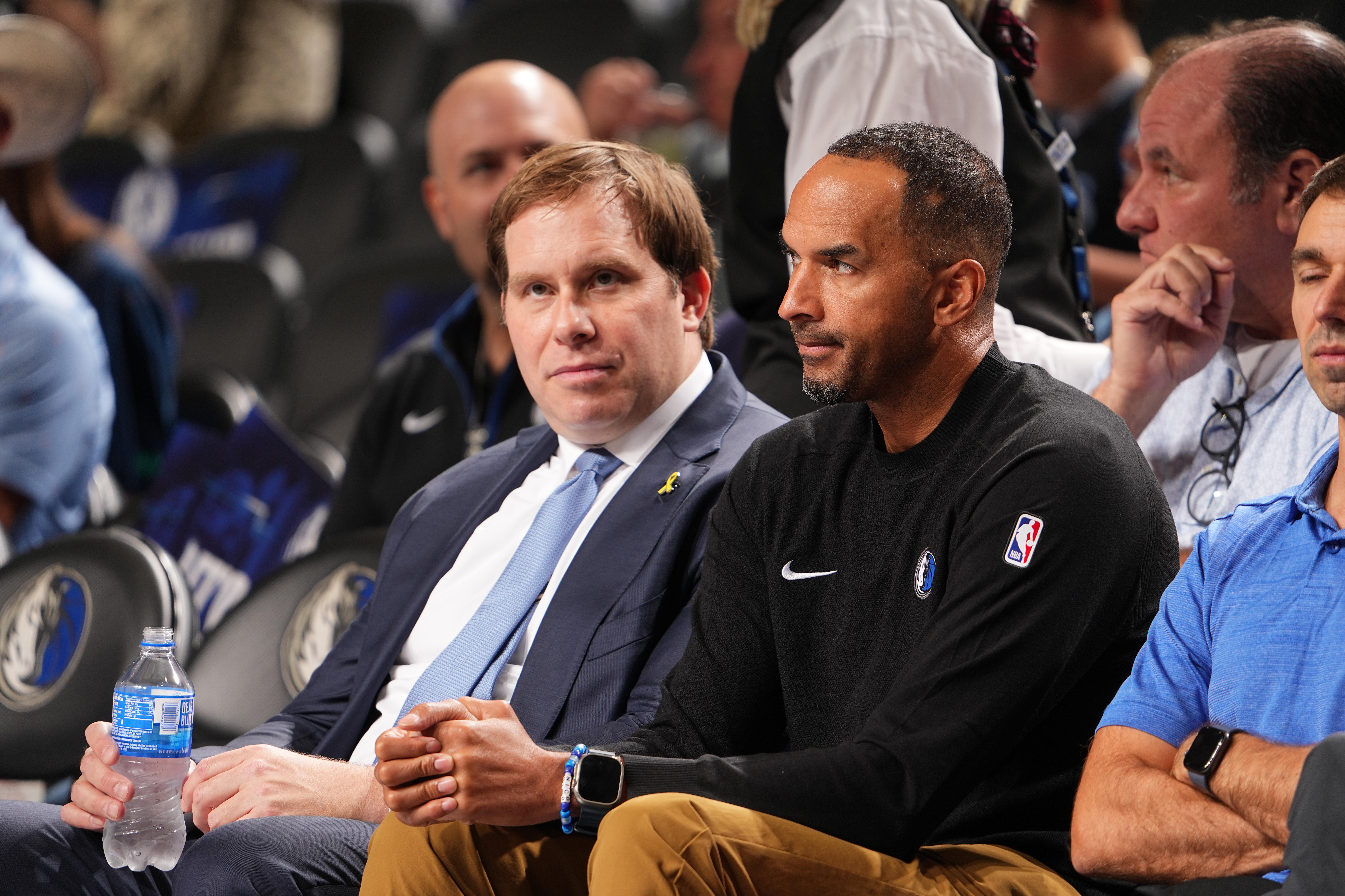 Memphis Grizzlies v Dallas Mavericks