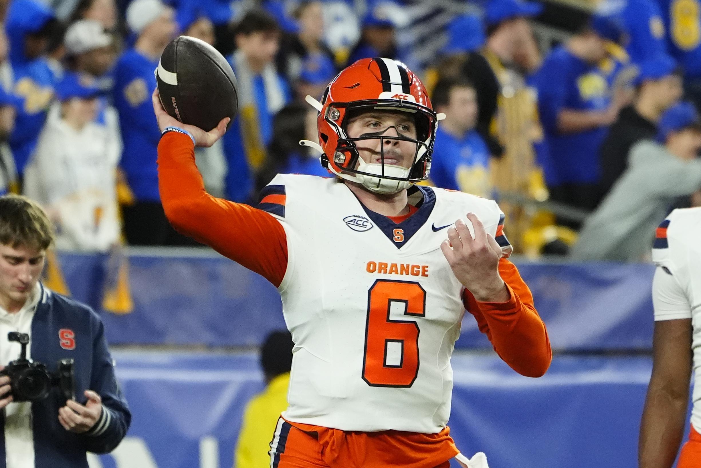 COLLEGE FOOTBALL: OCT 24 Syracuse at Pitt