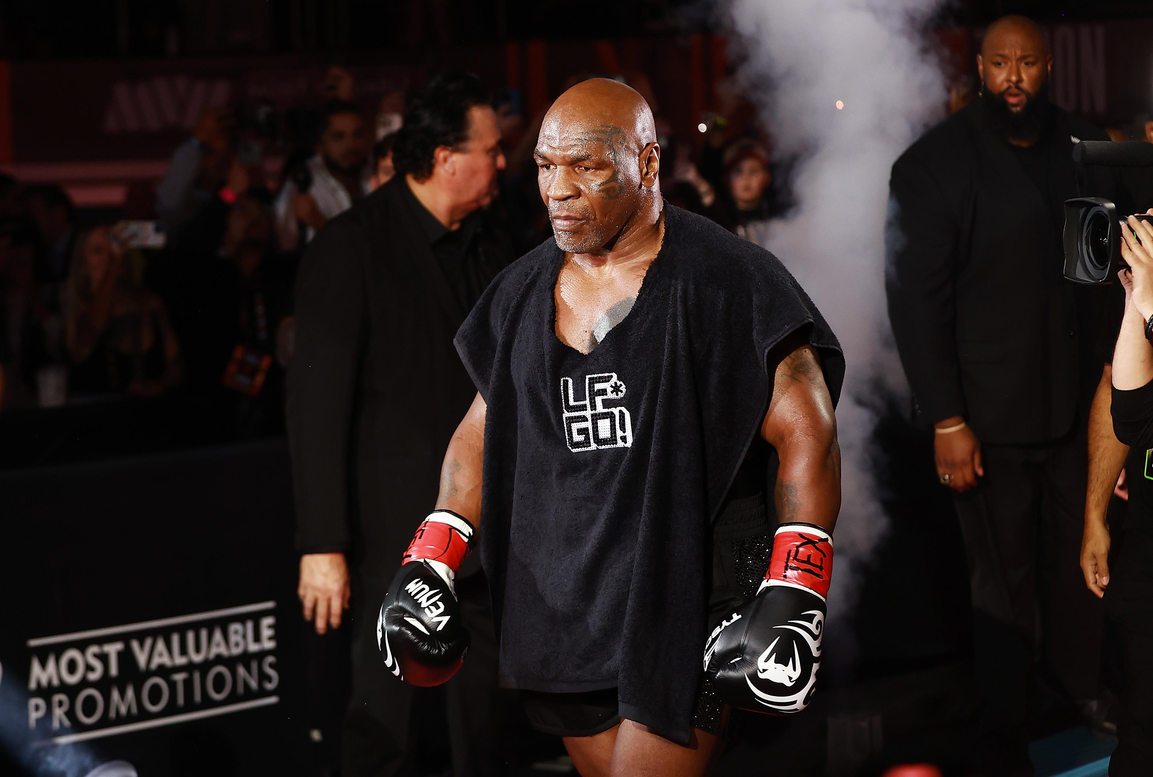 LIVE On Netflix: Jake Paul Vs. Mike Tyson