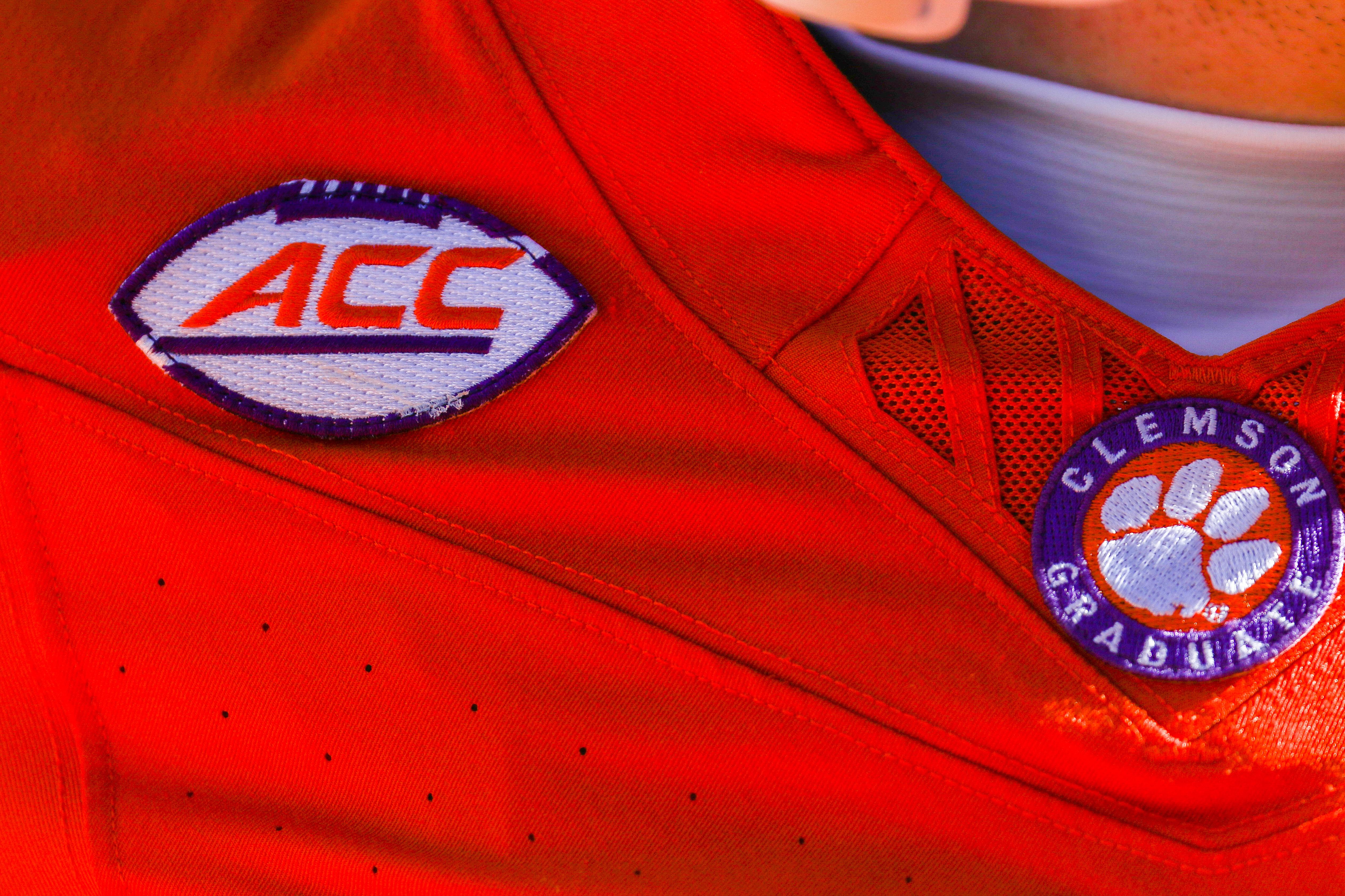 South Carolina v Clemson