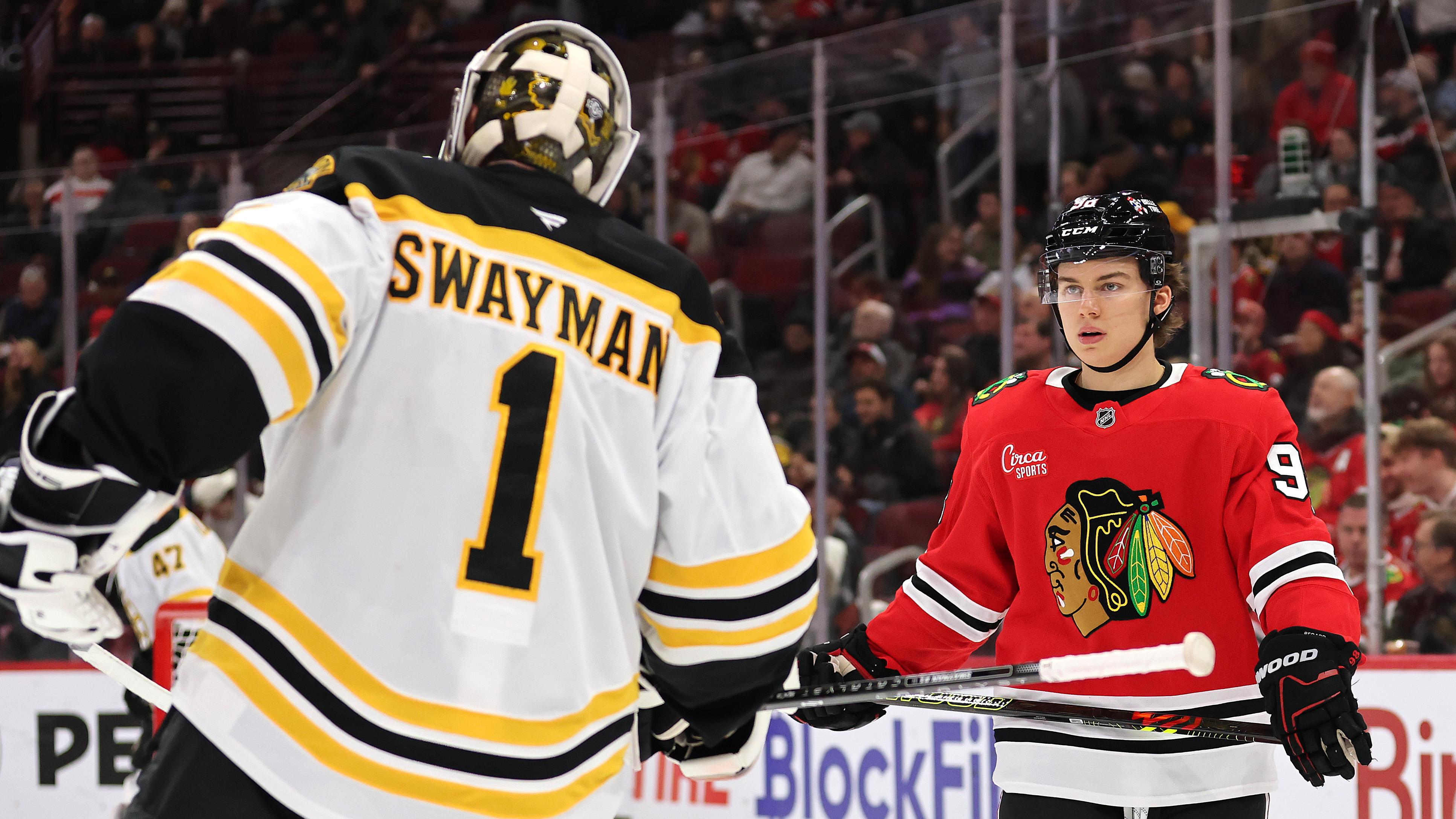 Boston Bruins v Chicago Blackhawks