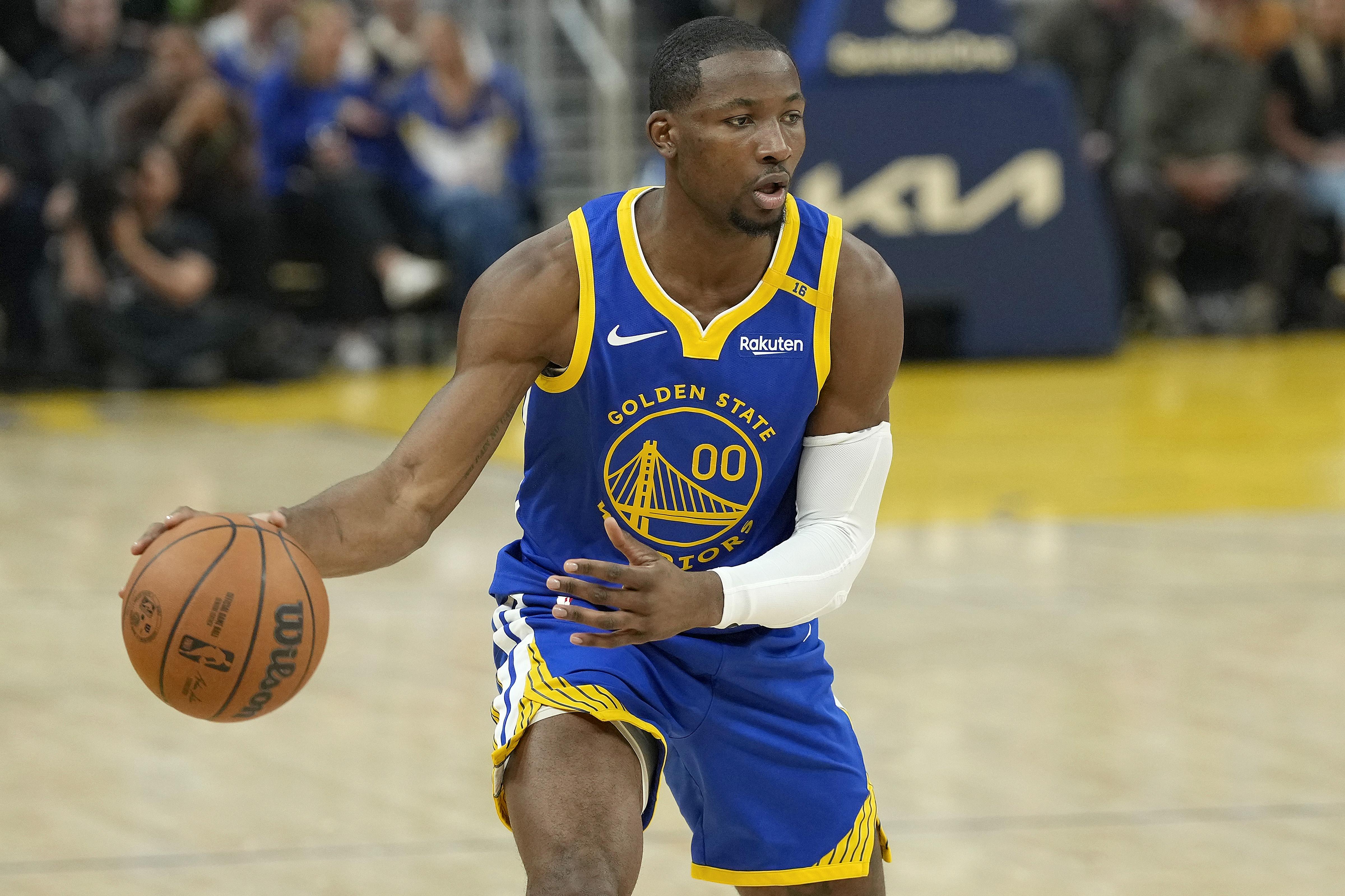 Memphis Grizzlies v Golden State Warriors