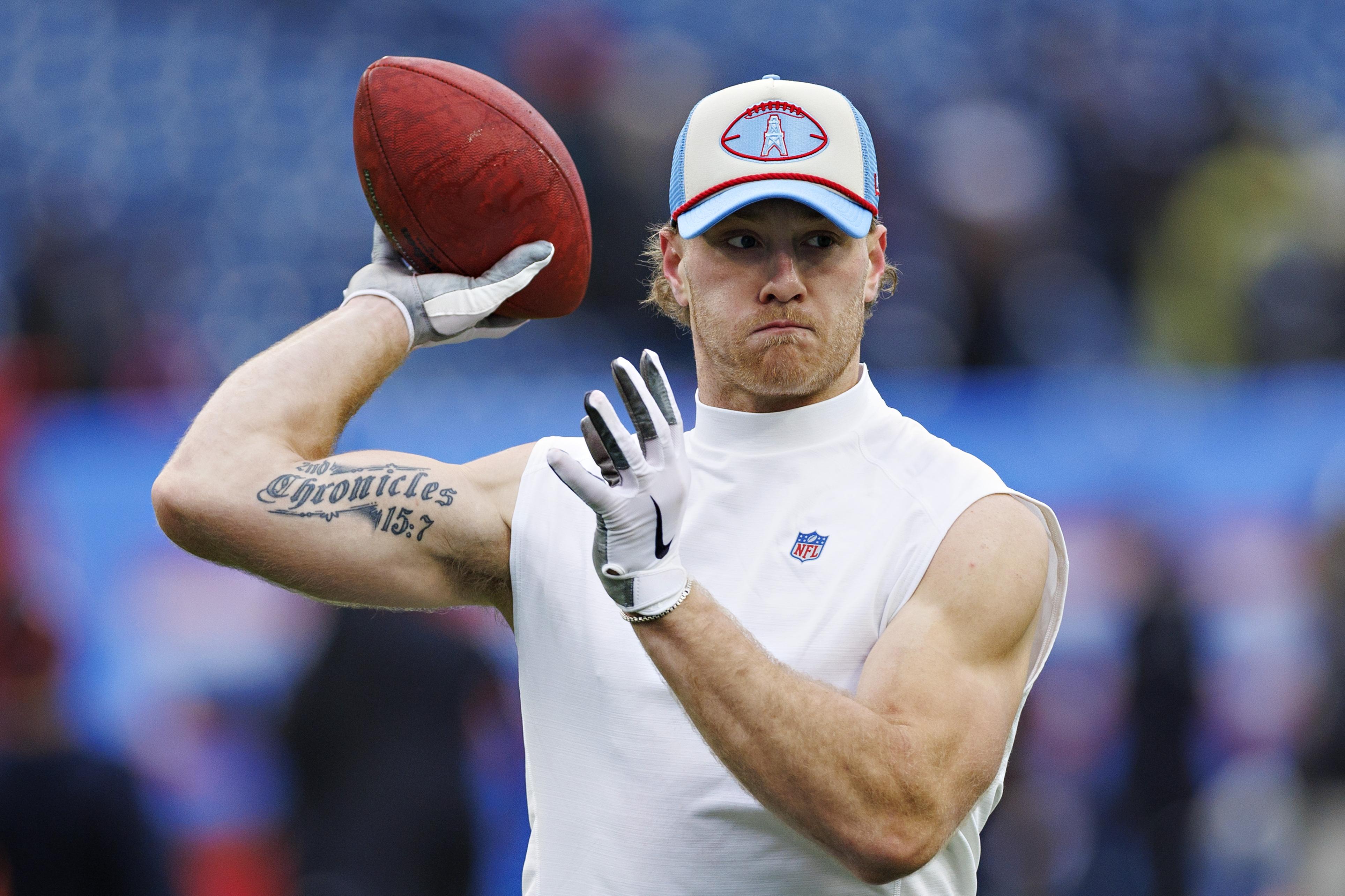 Houston Texans v Tennessee Titans