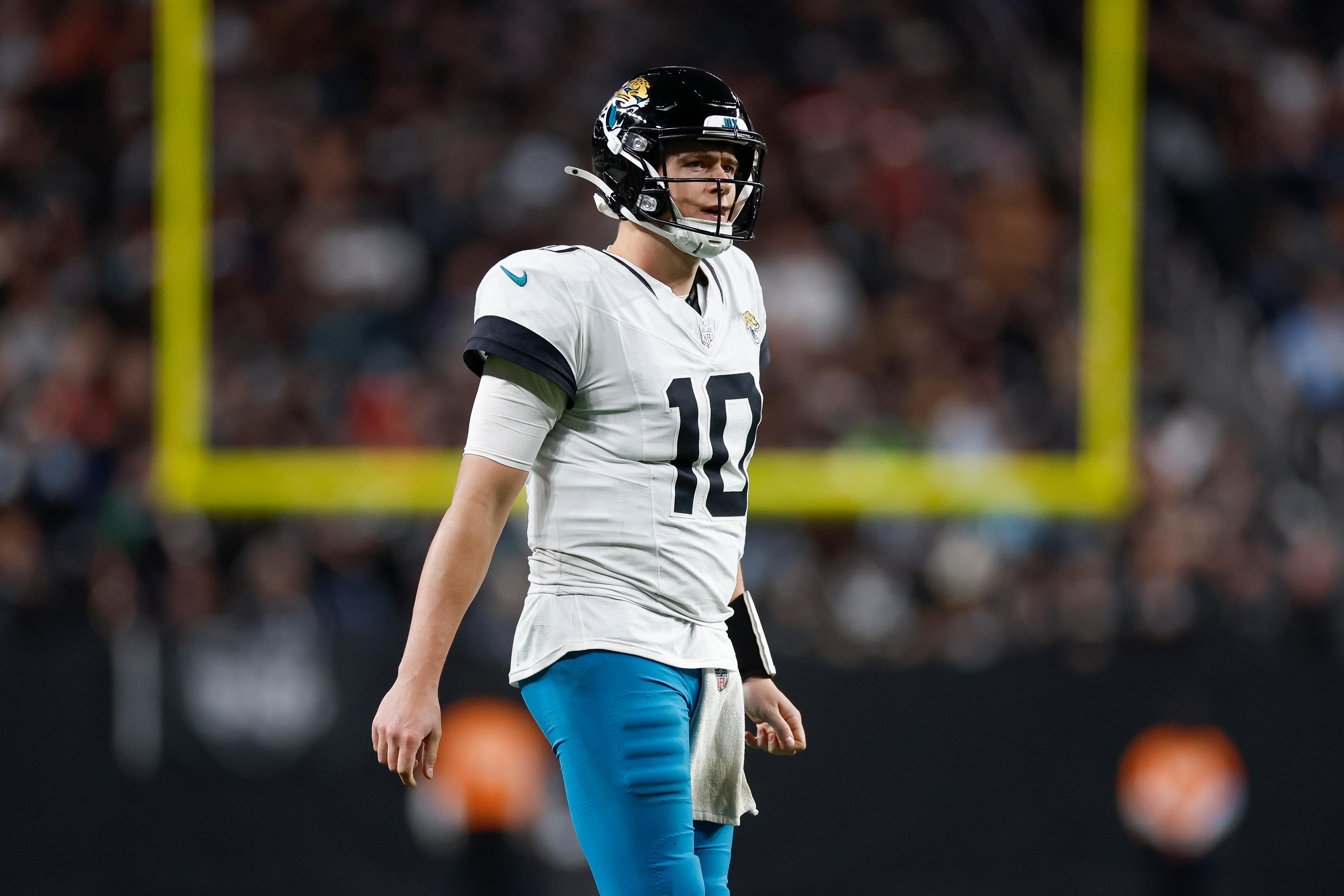 Jacksonville Jaguars v Las Vegas Raiders