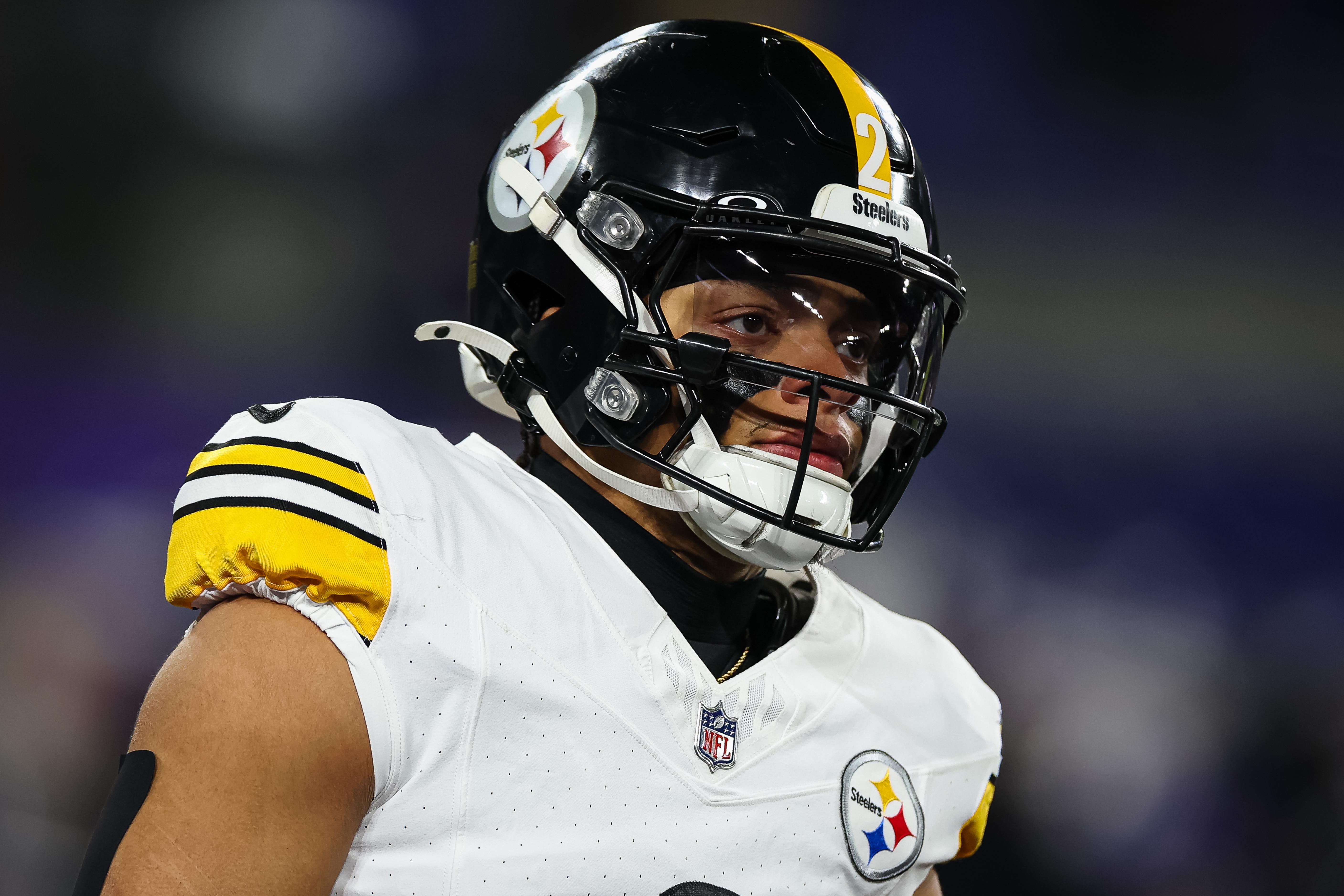 AFC Wild Card Playoffs: Pittsburgh Steelers v Baltimore Ravens