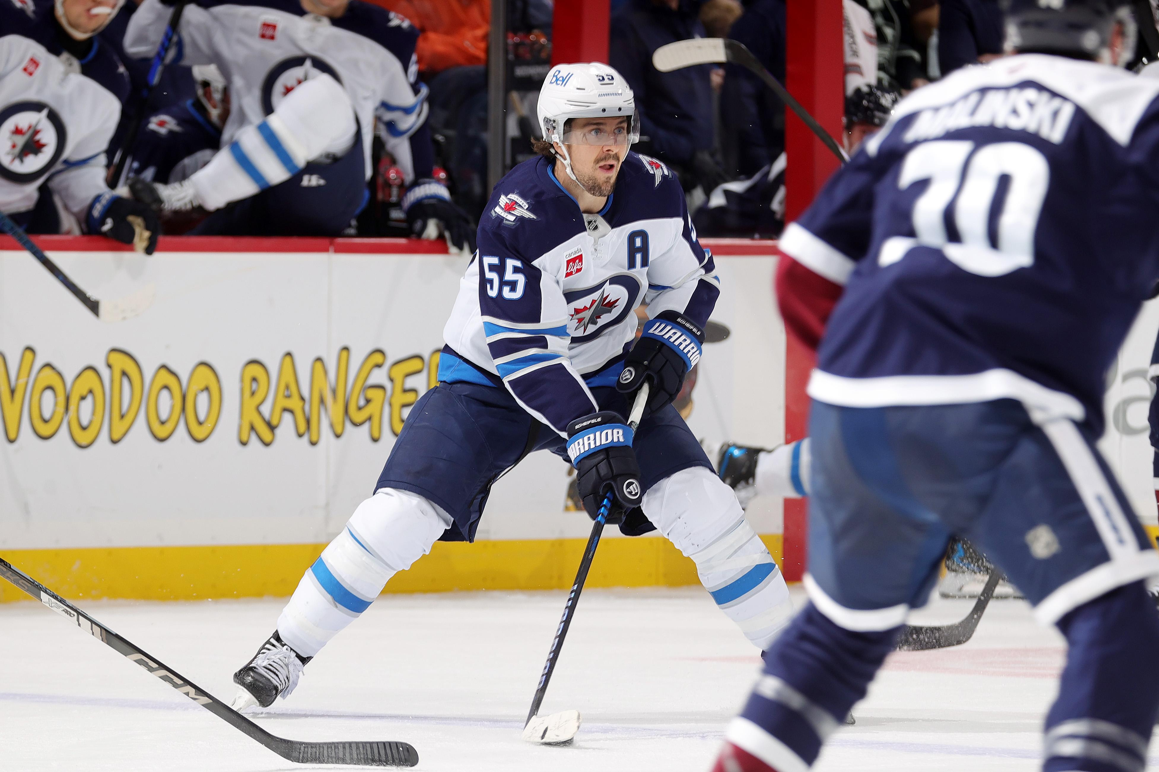 Winnipeg Jets v Colorado Avalanche