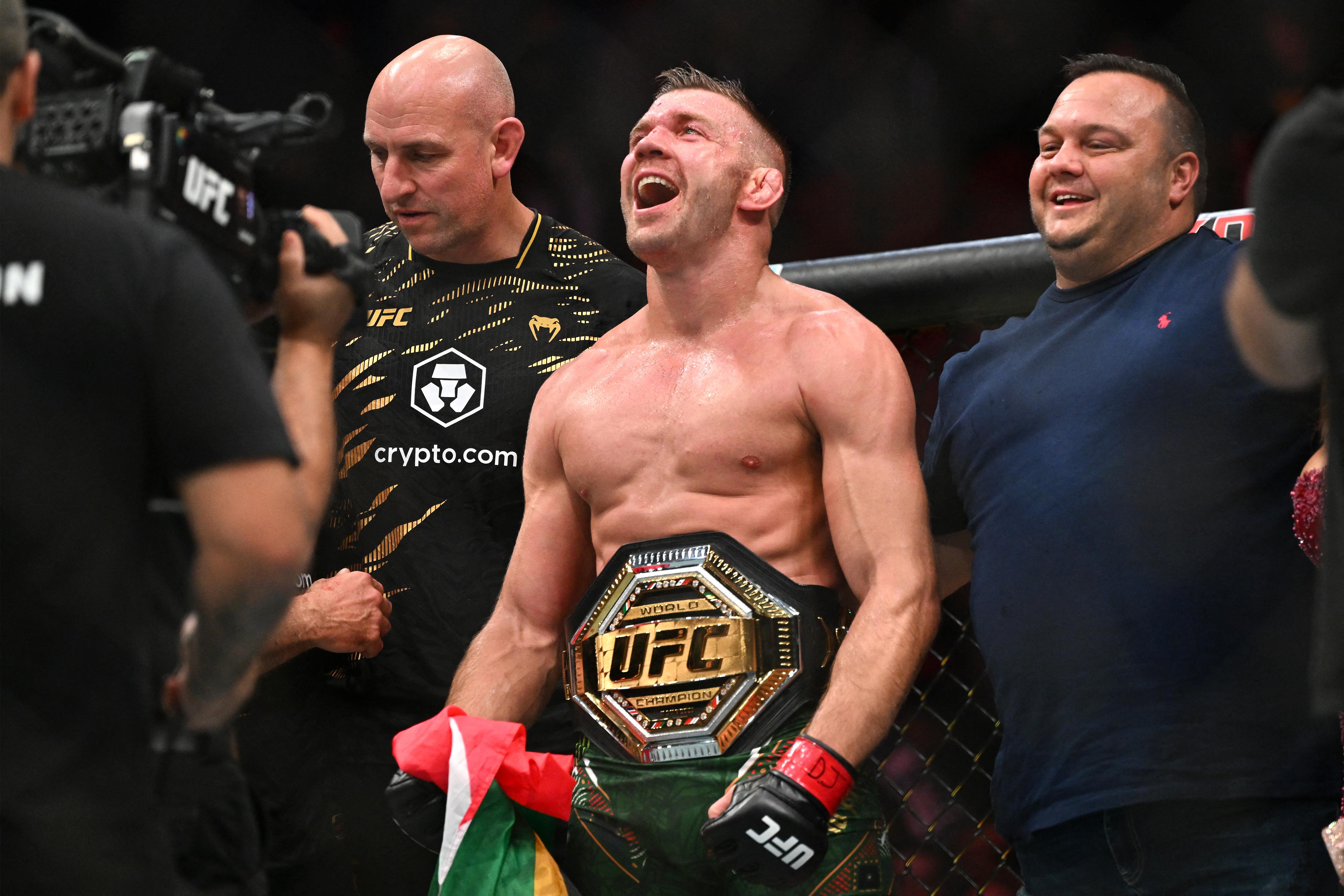 MMA-UFC-AUS-DU PLESSIS-STRICKLAND