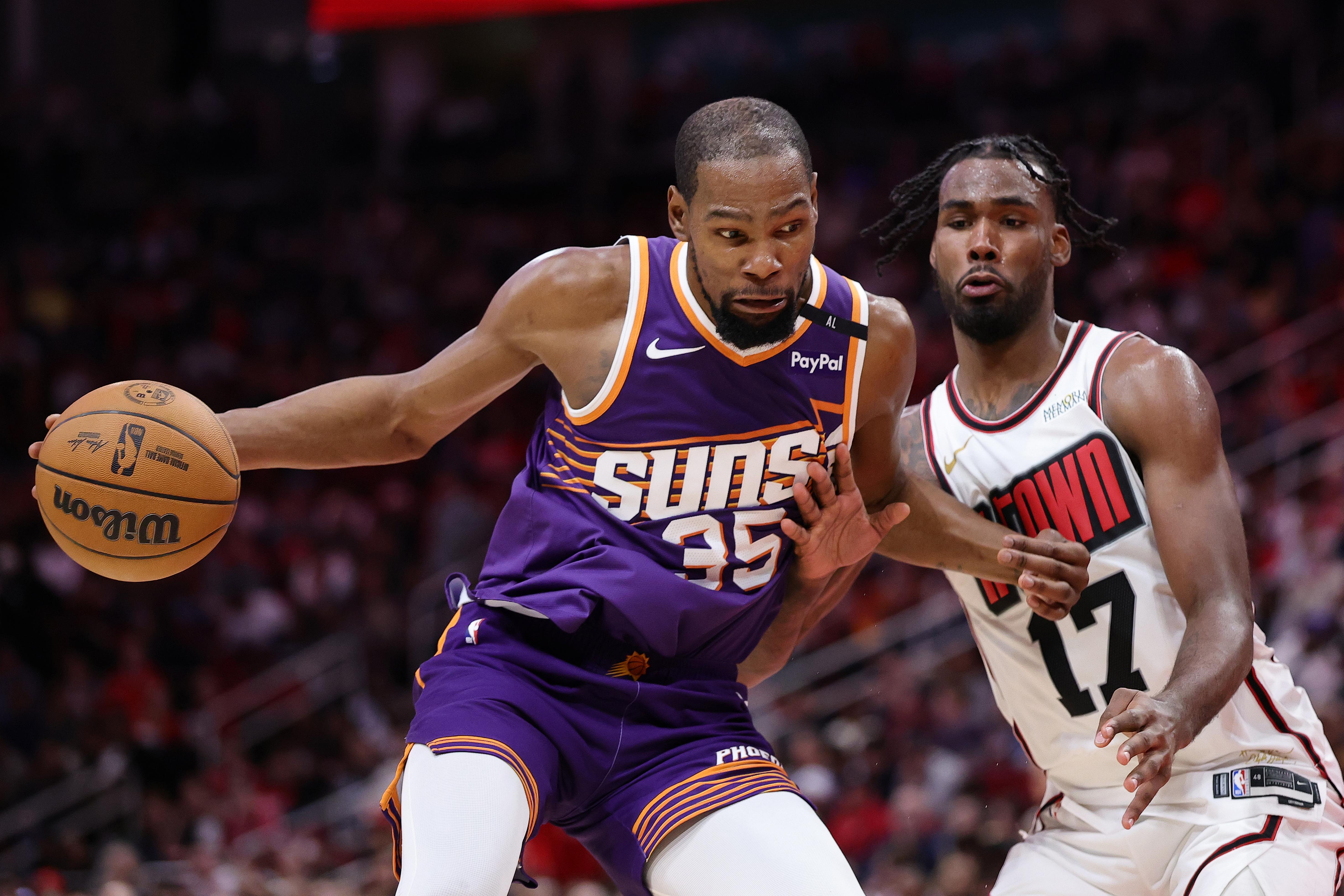 Phoenix Suns v Houston Rockets
