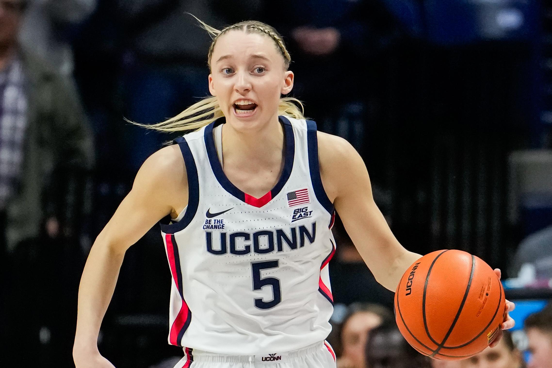 St. John's v Connecticut