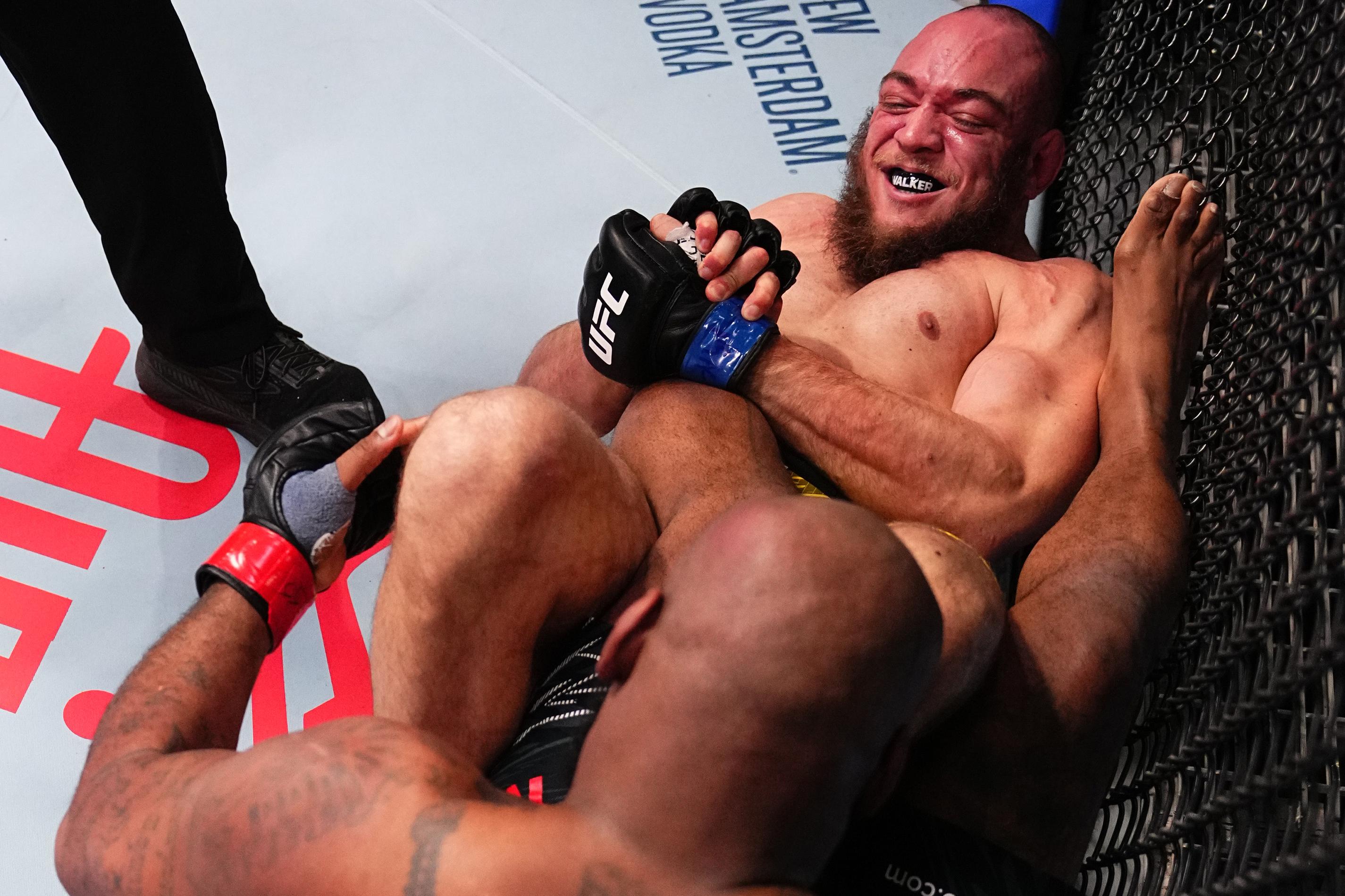 UFC Fight Night: Mayes v Walker