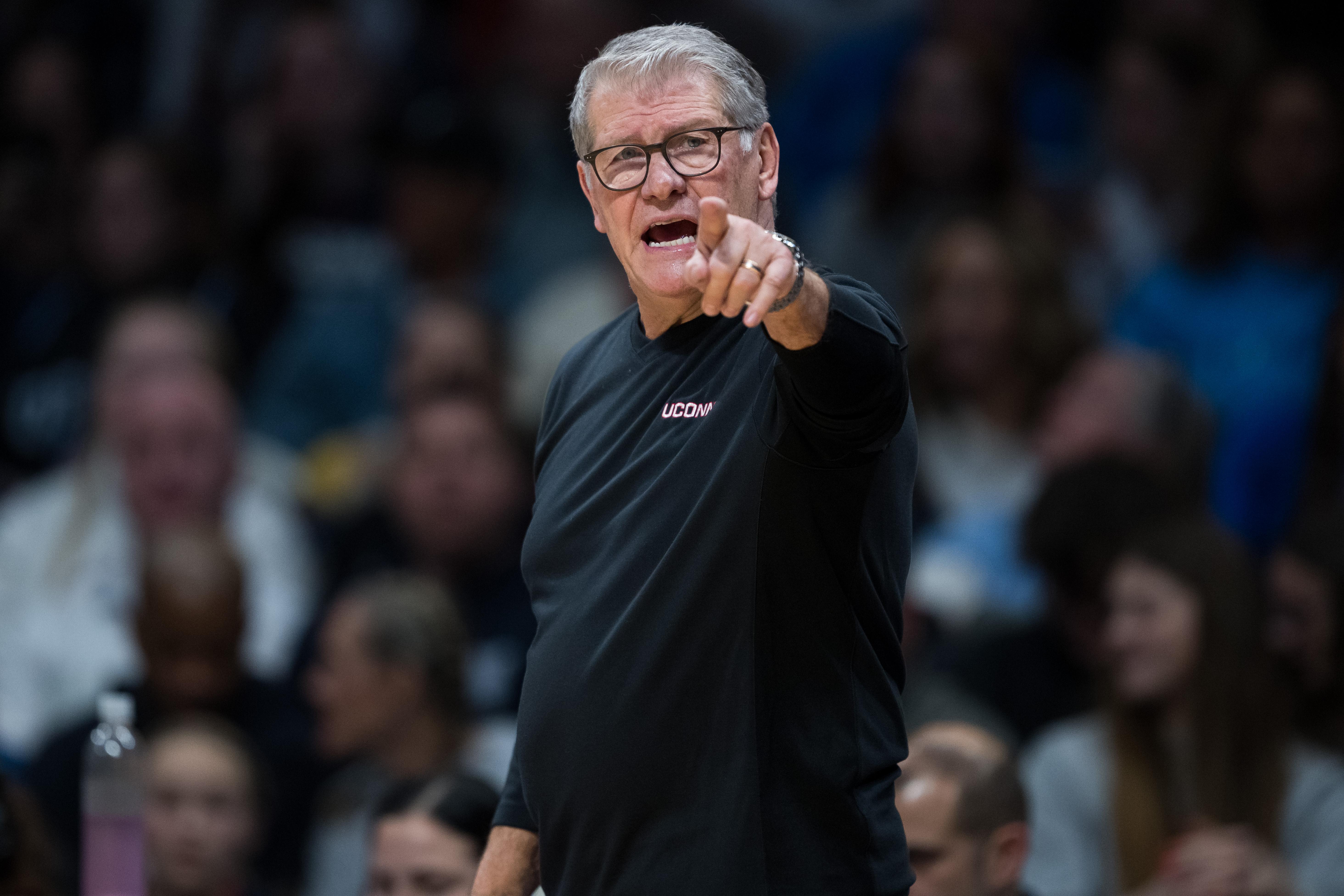 COLLEGE BASKETBALL: FEB 22 Women's - UConn at Butler