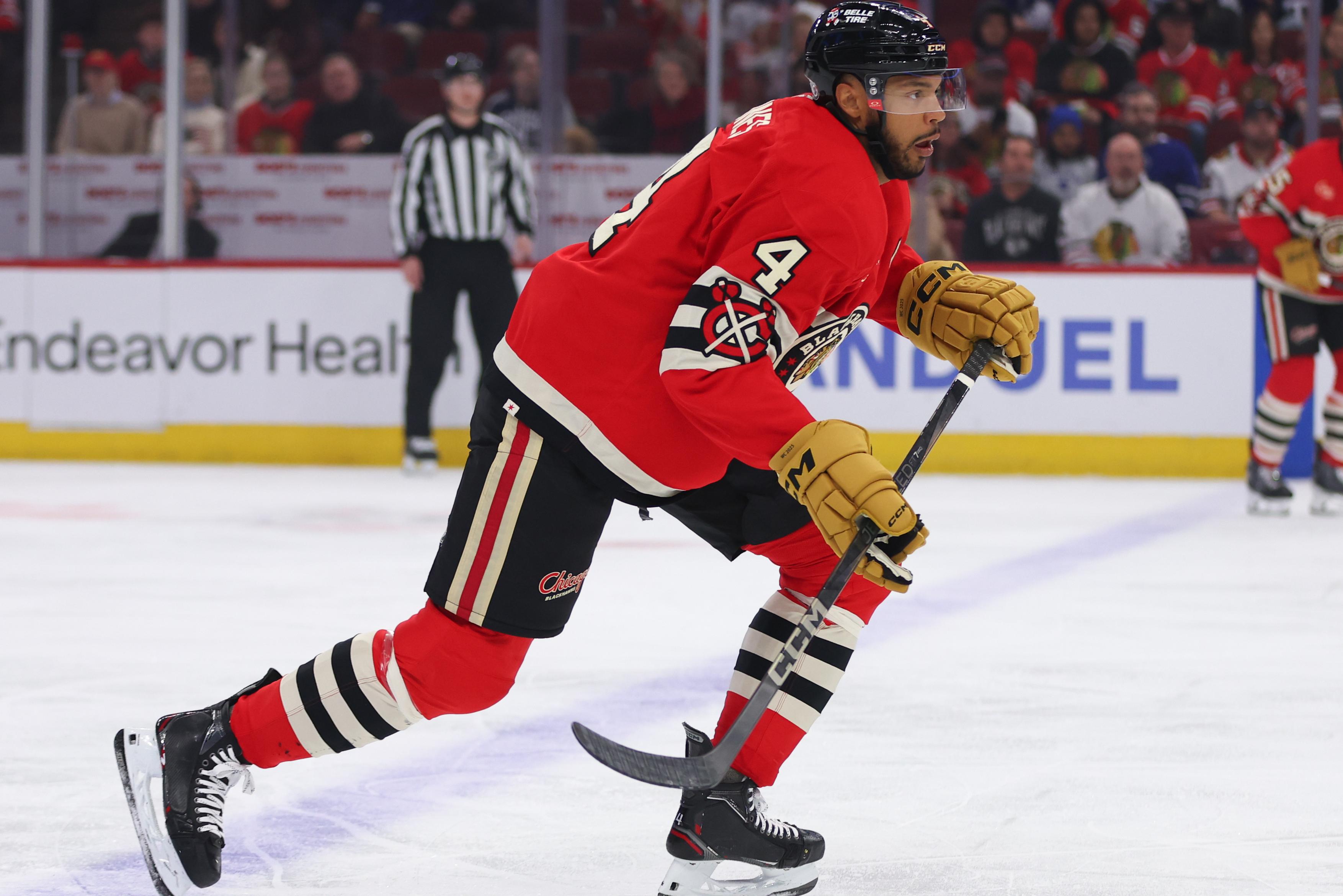 NHL: FEB 23 Maple Leafs at Blackhawks