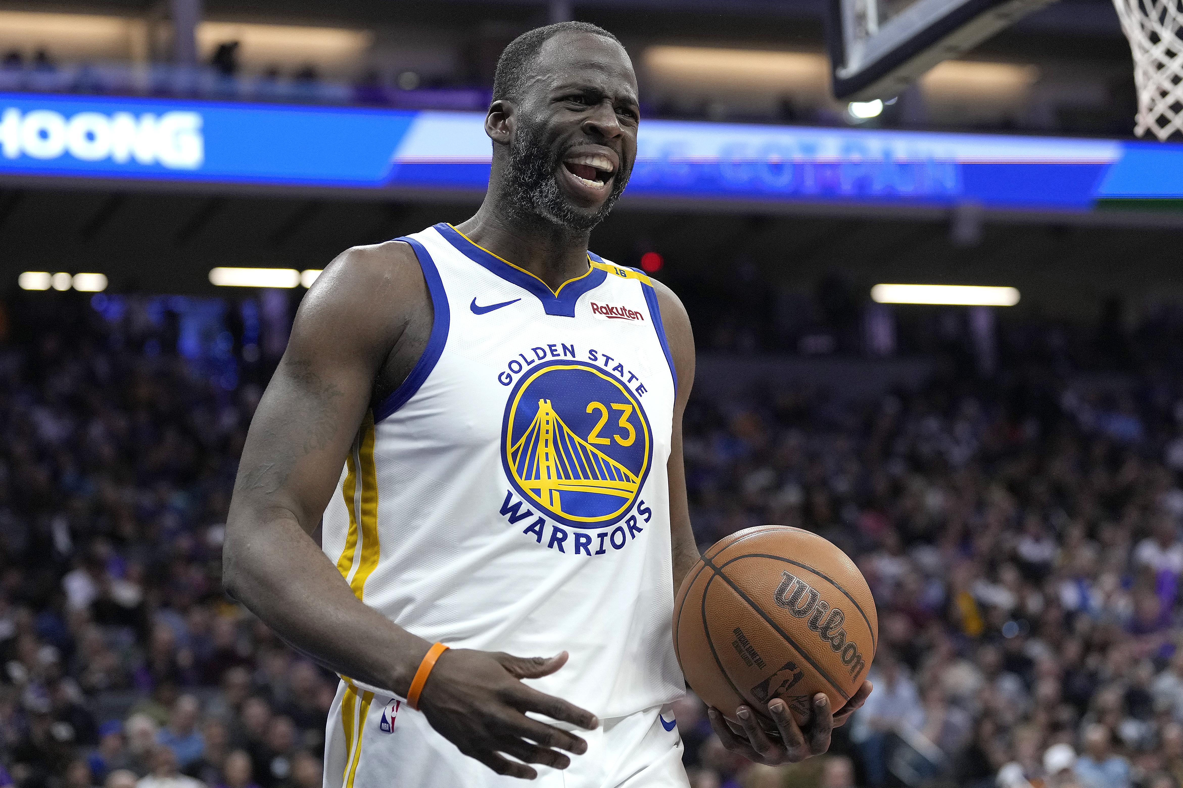 Golden State Warriors v Sacramento Kings