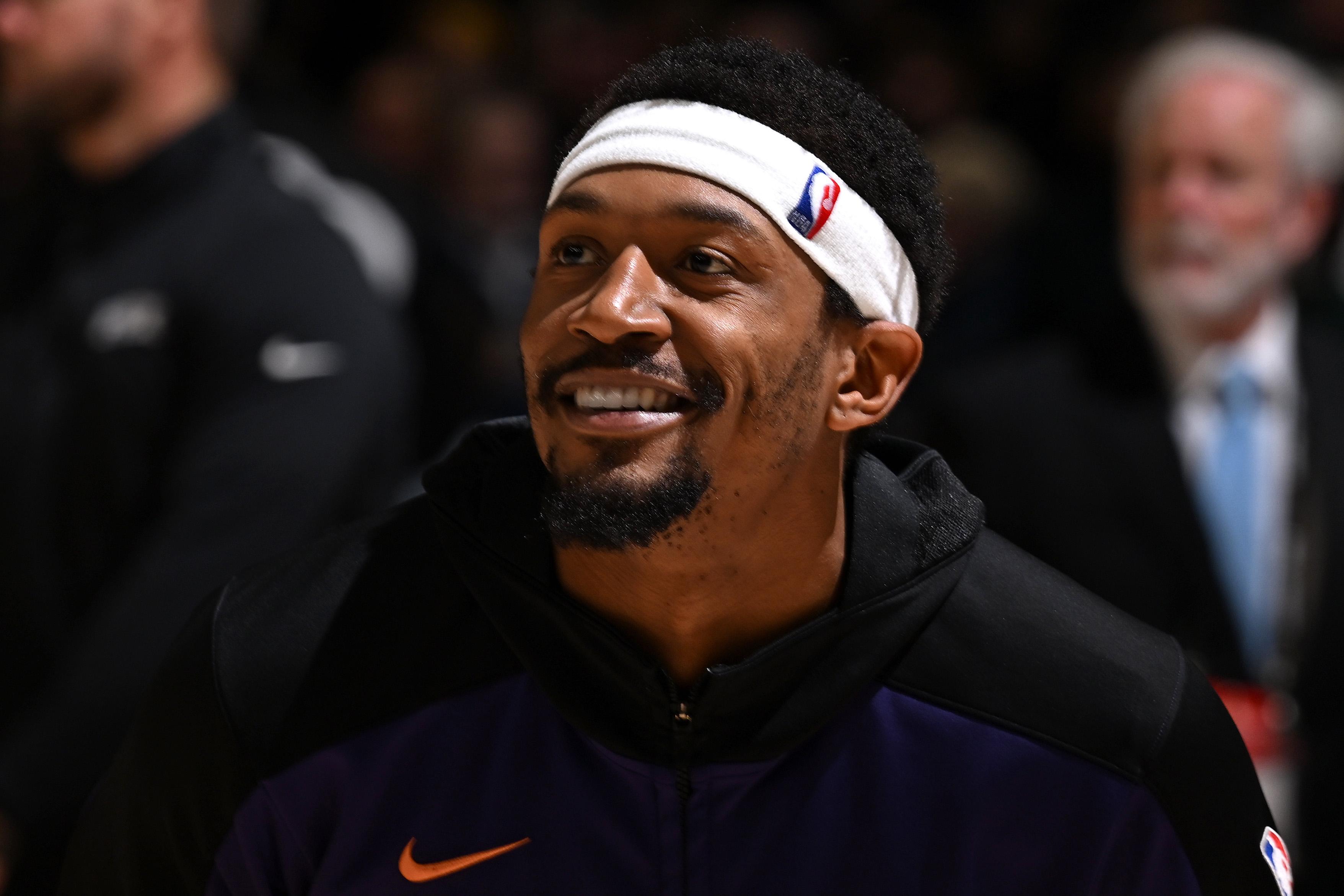 Phoenix Suns v Memphis Grizzlies