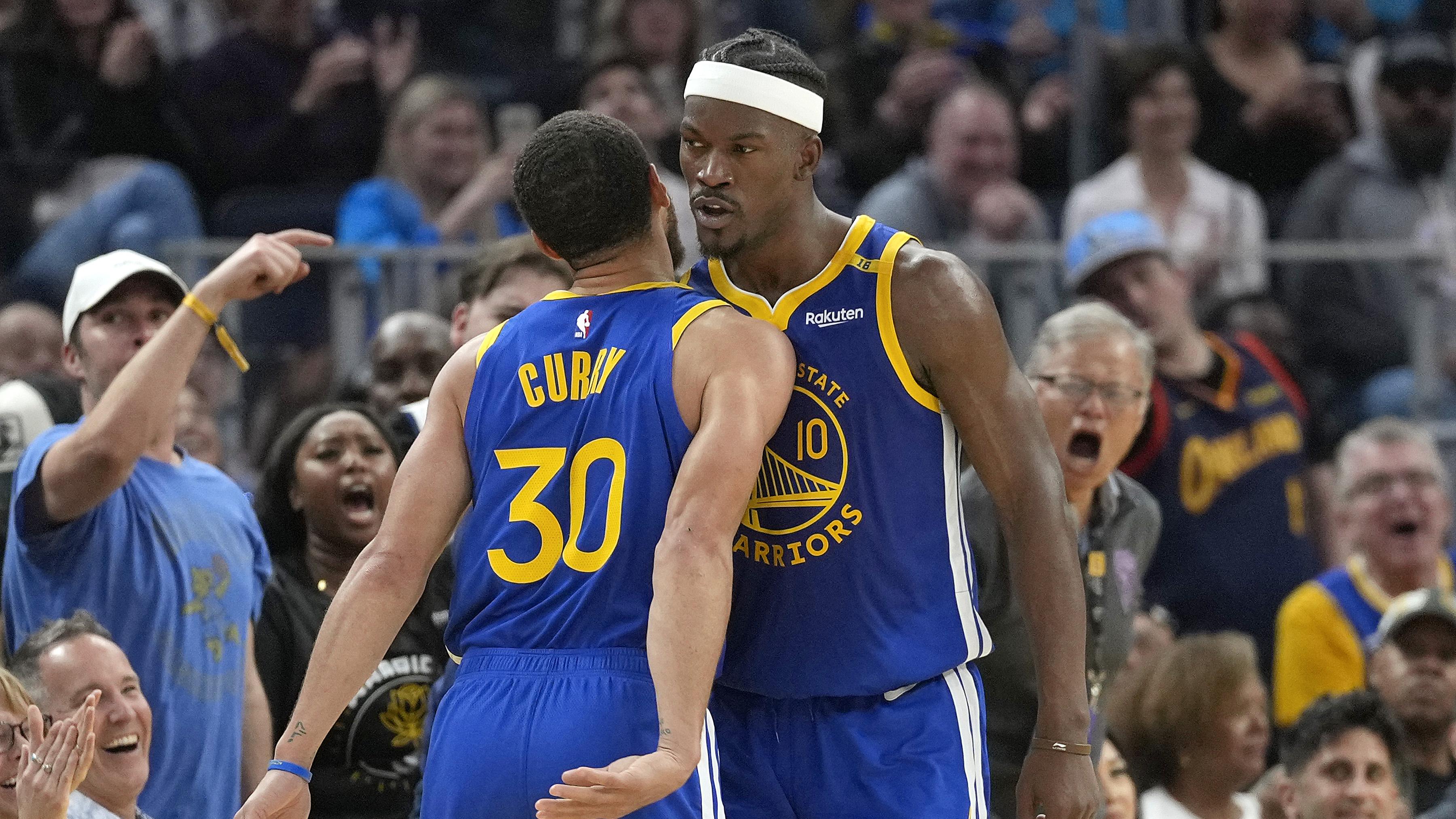 Dallas Mavericks v Golden State Warriors