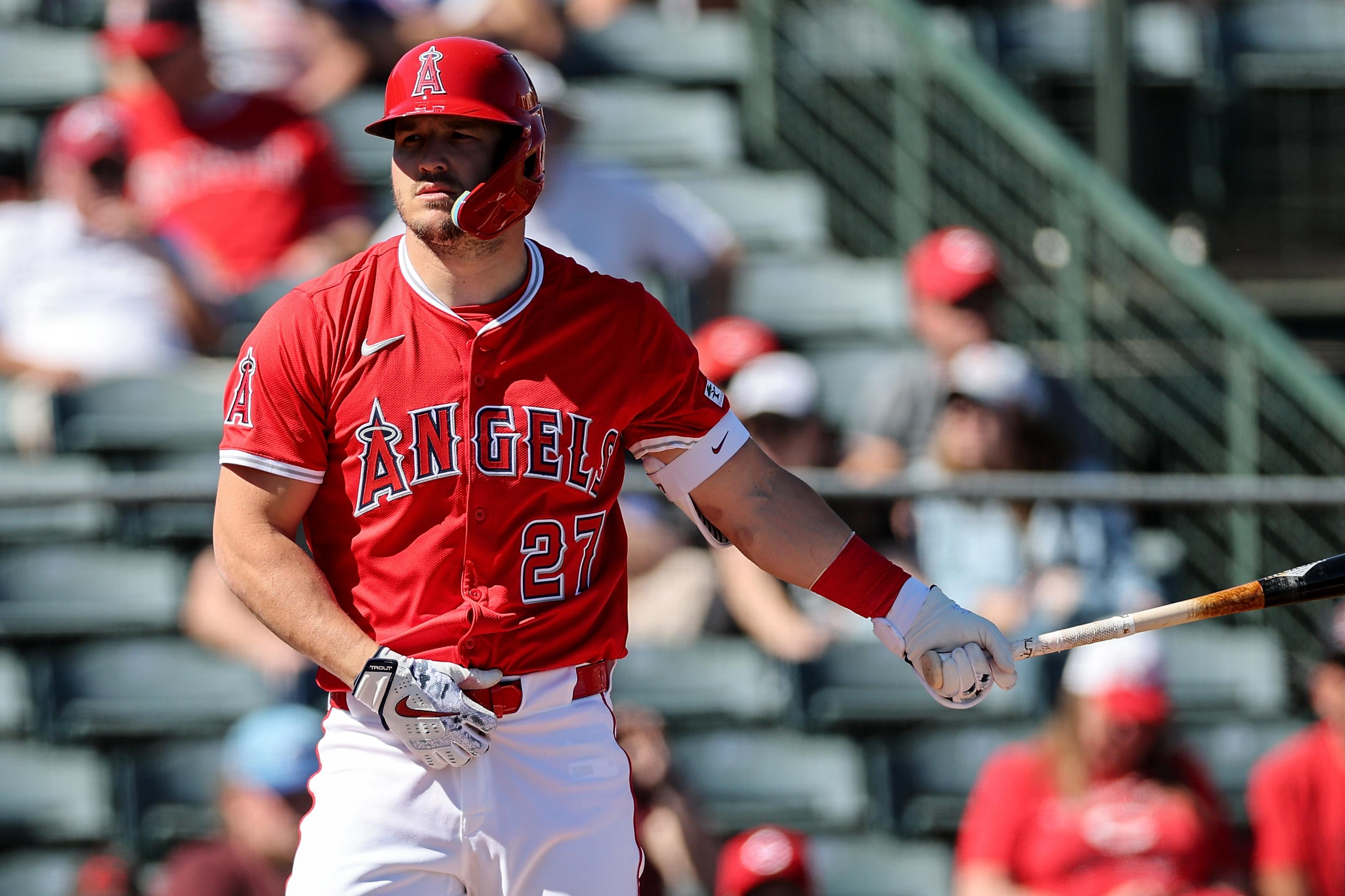 Cincinnati Reds v Los Angeles Angels