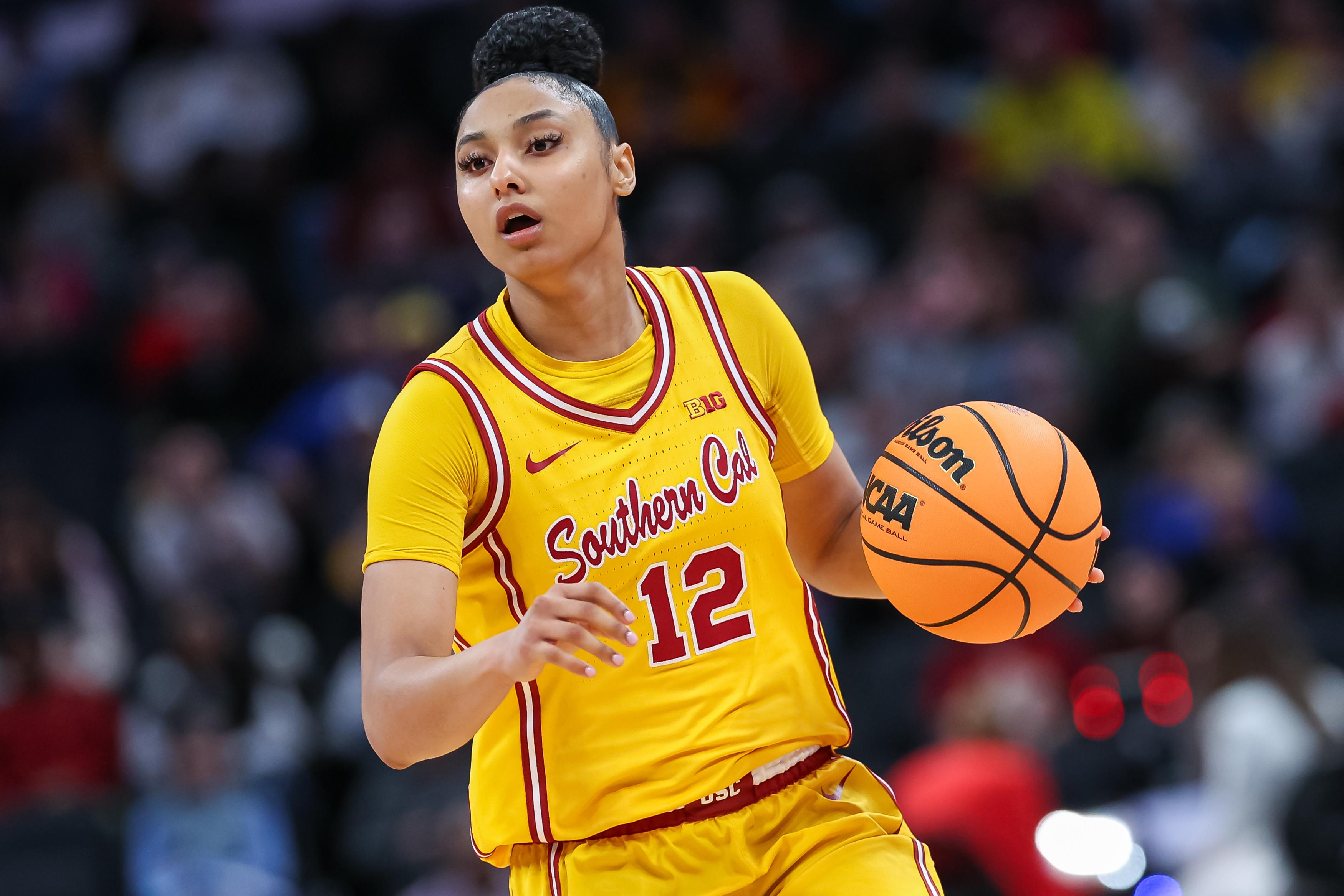 Michigan v USC