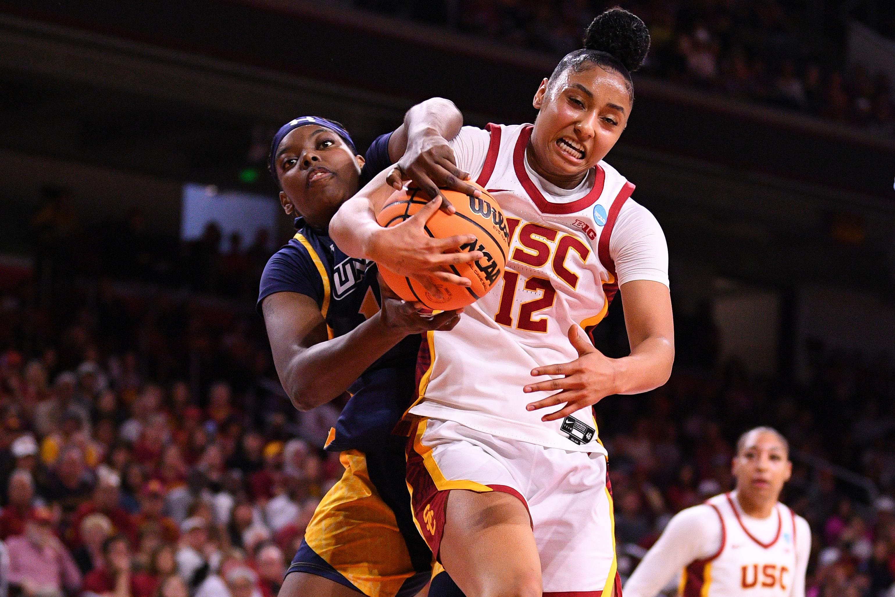 NCAA BASKETBALL: MAR 22 Div I Women's Championship - First Round - UNC Greensboro vs USC
