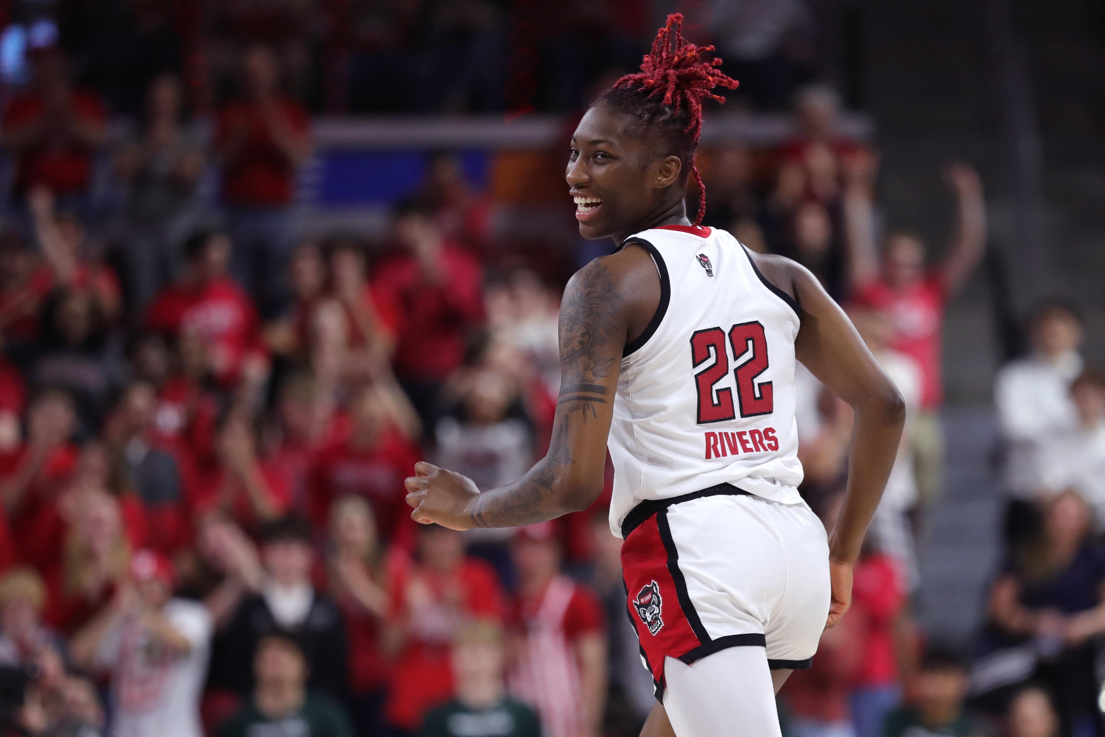 Michigan State v NC State