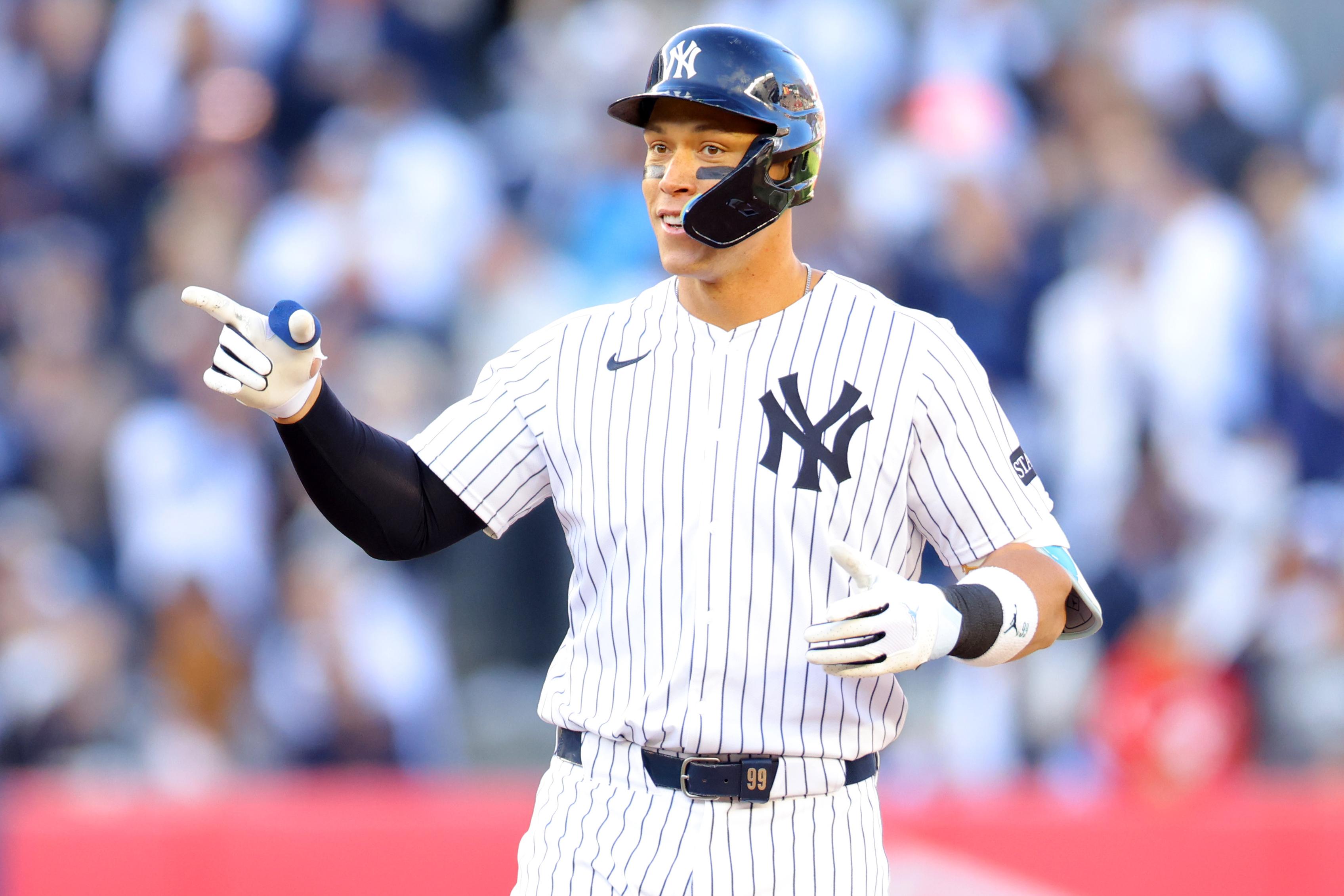 Milwaukee Brewers v New York Yankees