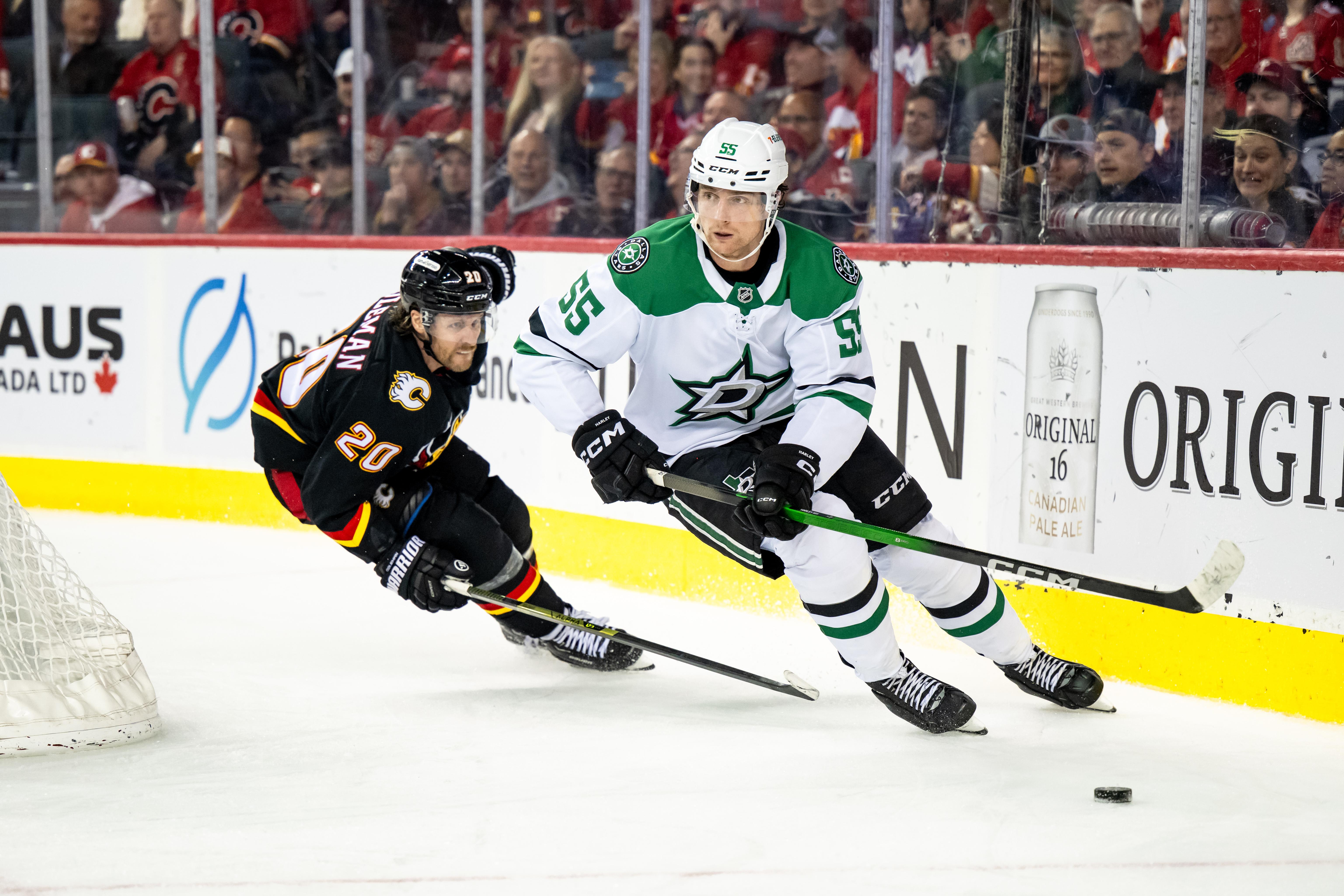 NHL: MAR 27 Stars at Flames