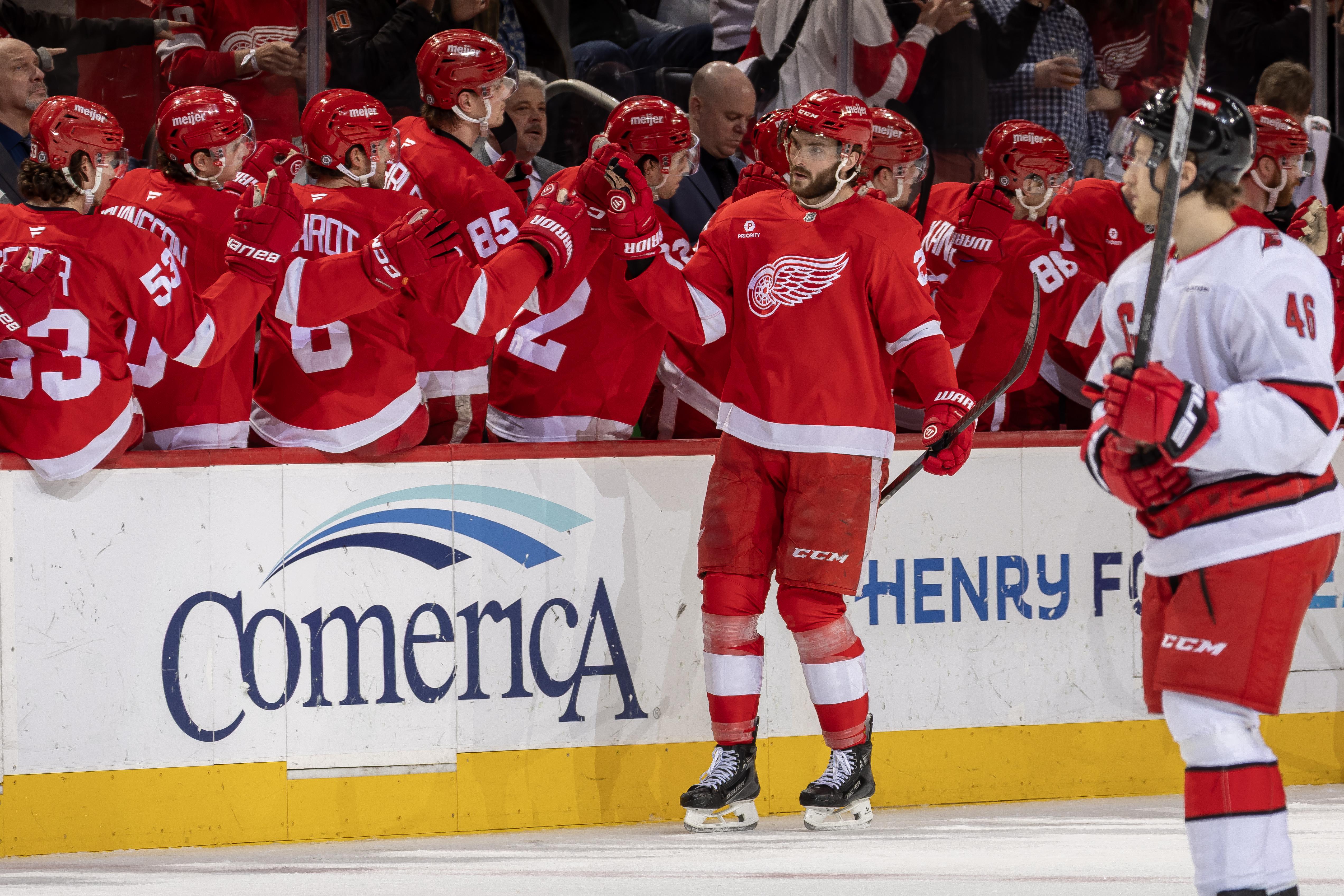 Carolina Hurricanes v Detroit Red Wings