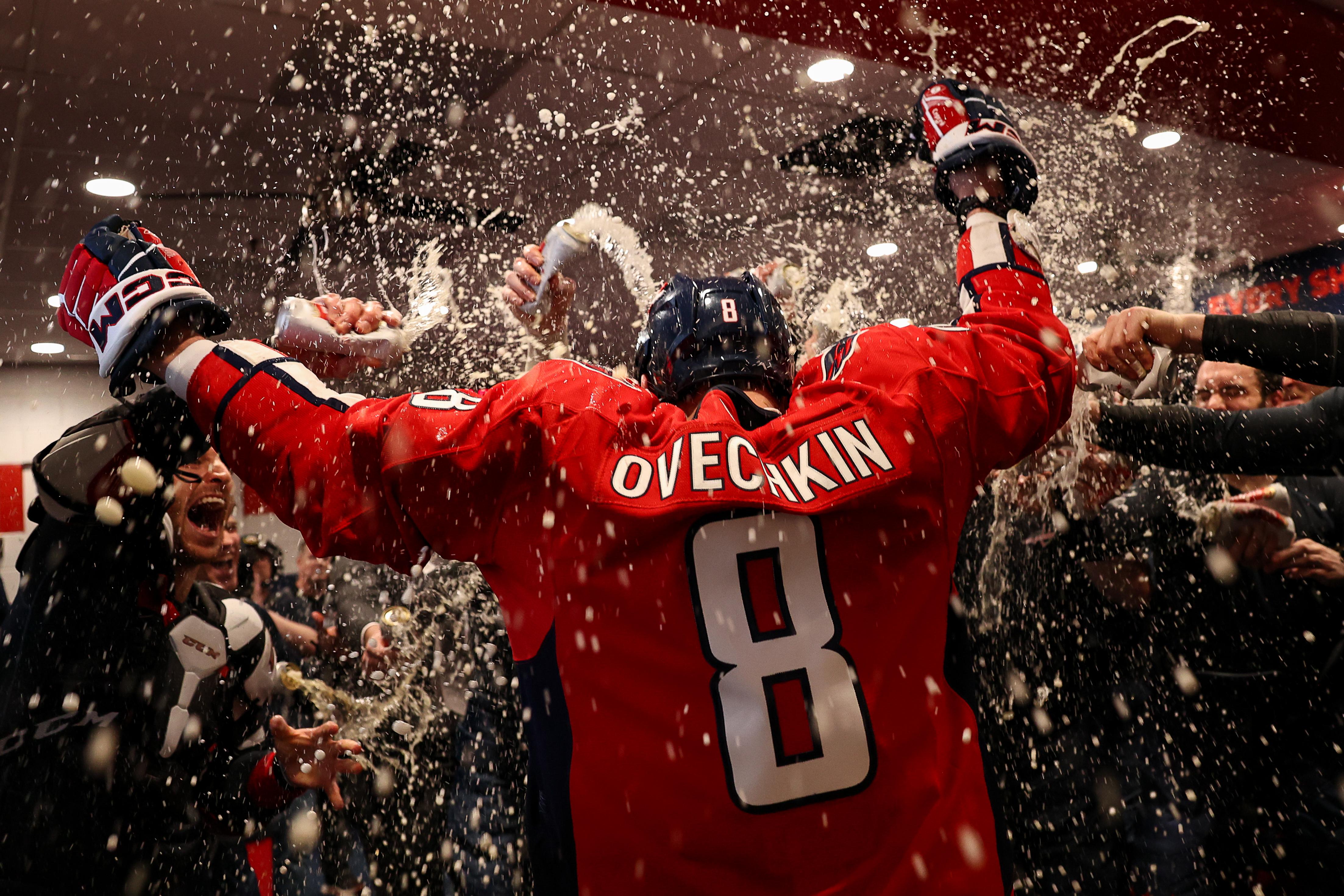 Chicago Blackhawks v Washington Capitals
