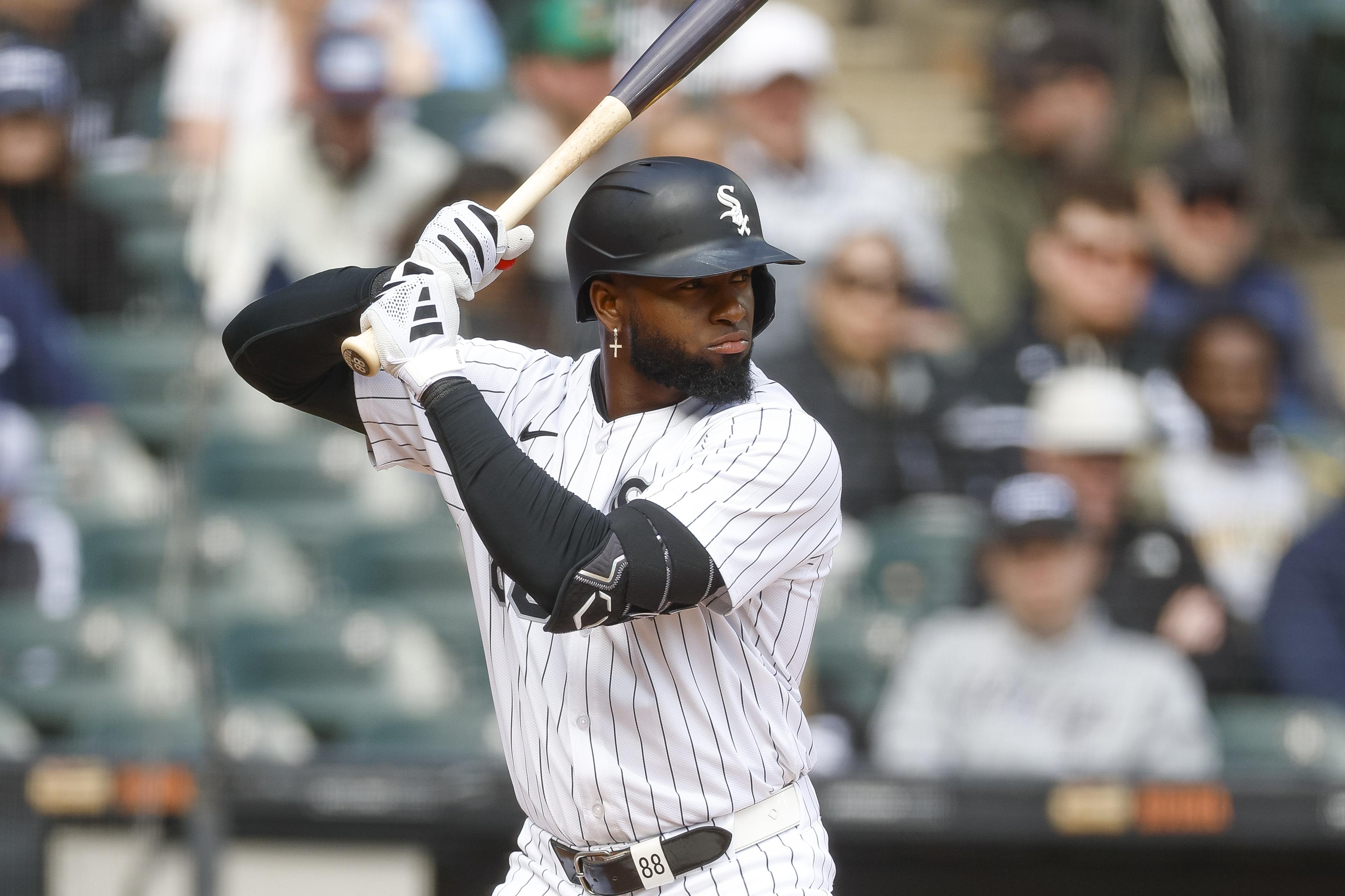 Los Angeles Angels v Chicago White Sox