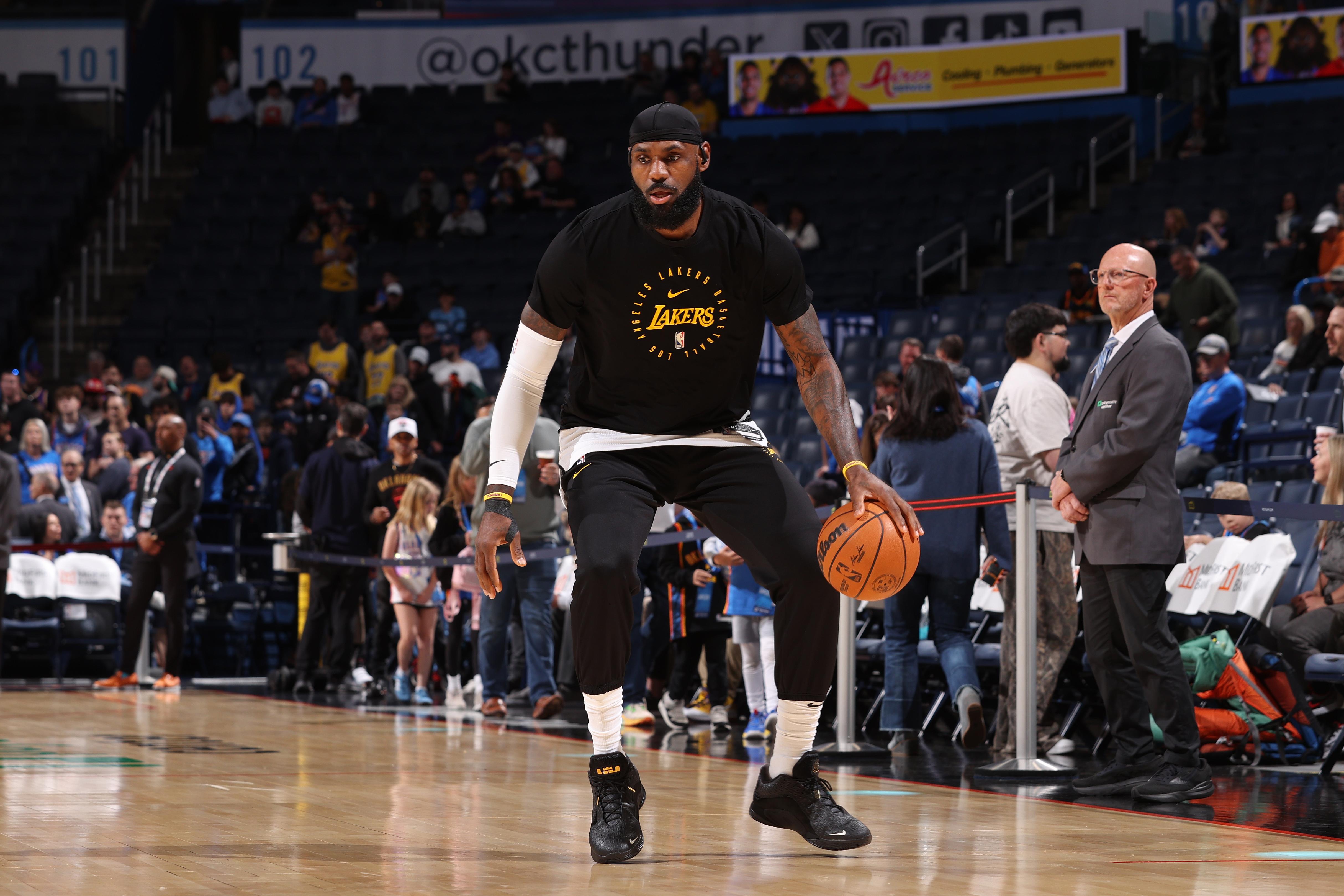 Los Angeles Lakers v Oklahoma City Thunder