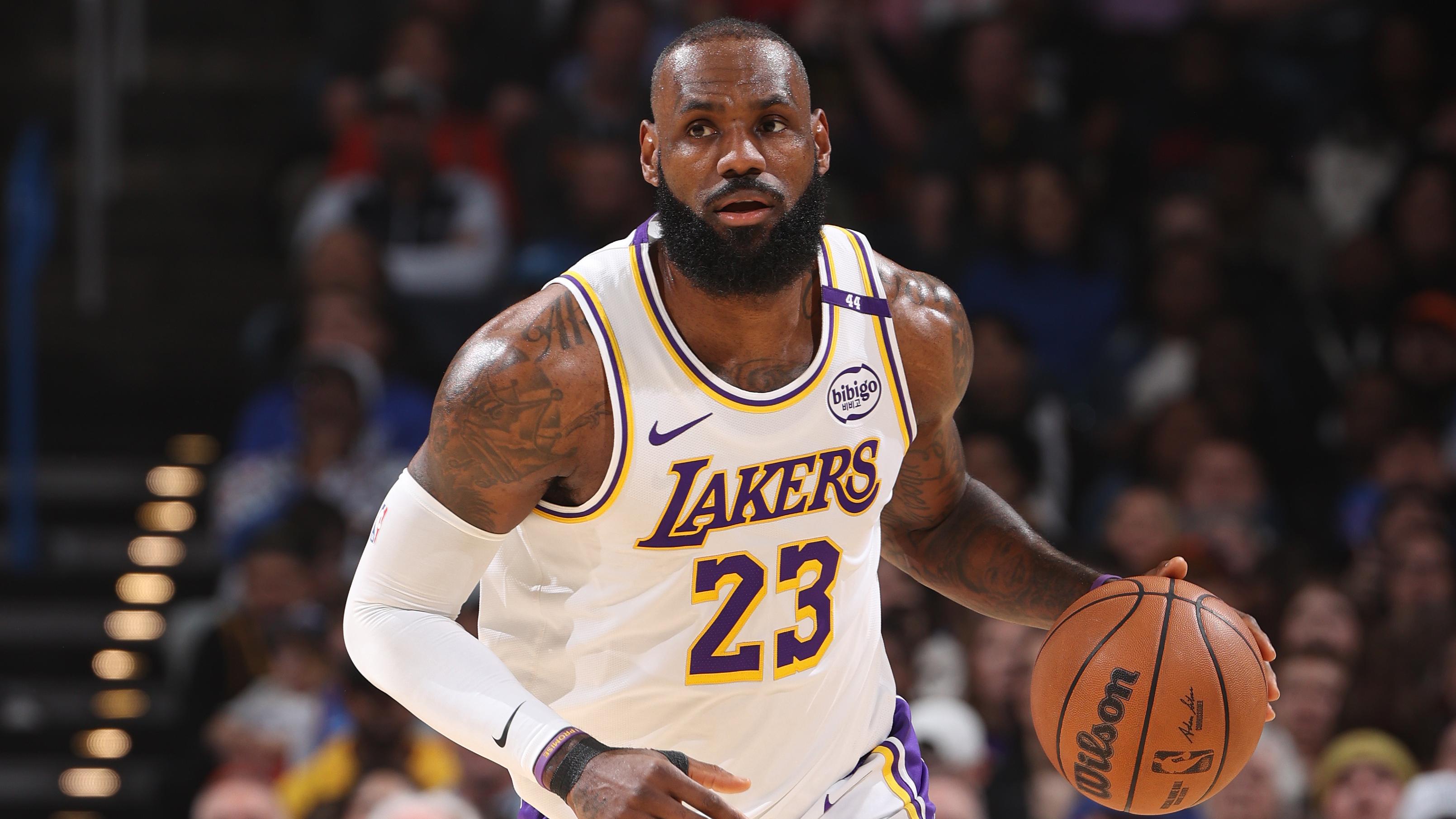 Los Angeles Lakers v Oklahoma City Thunder