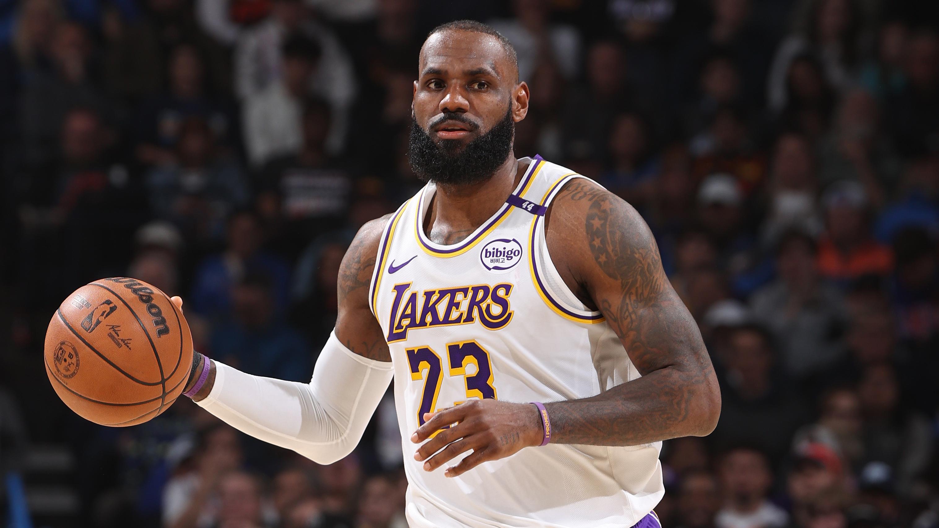 Los Angeles Lakers v Oklahoma City Thunder