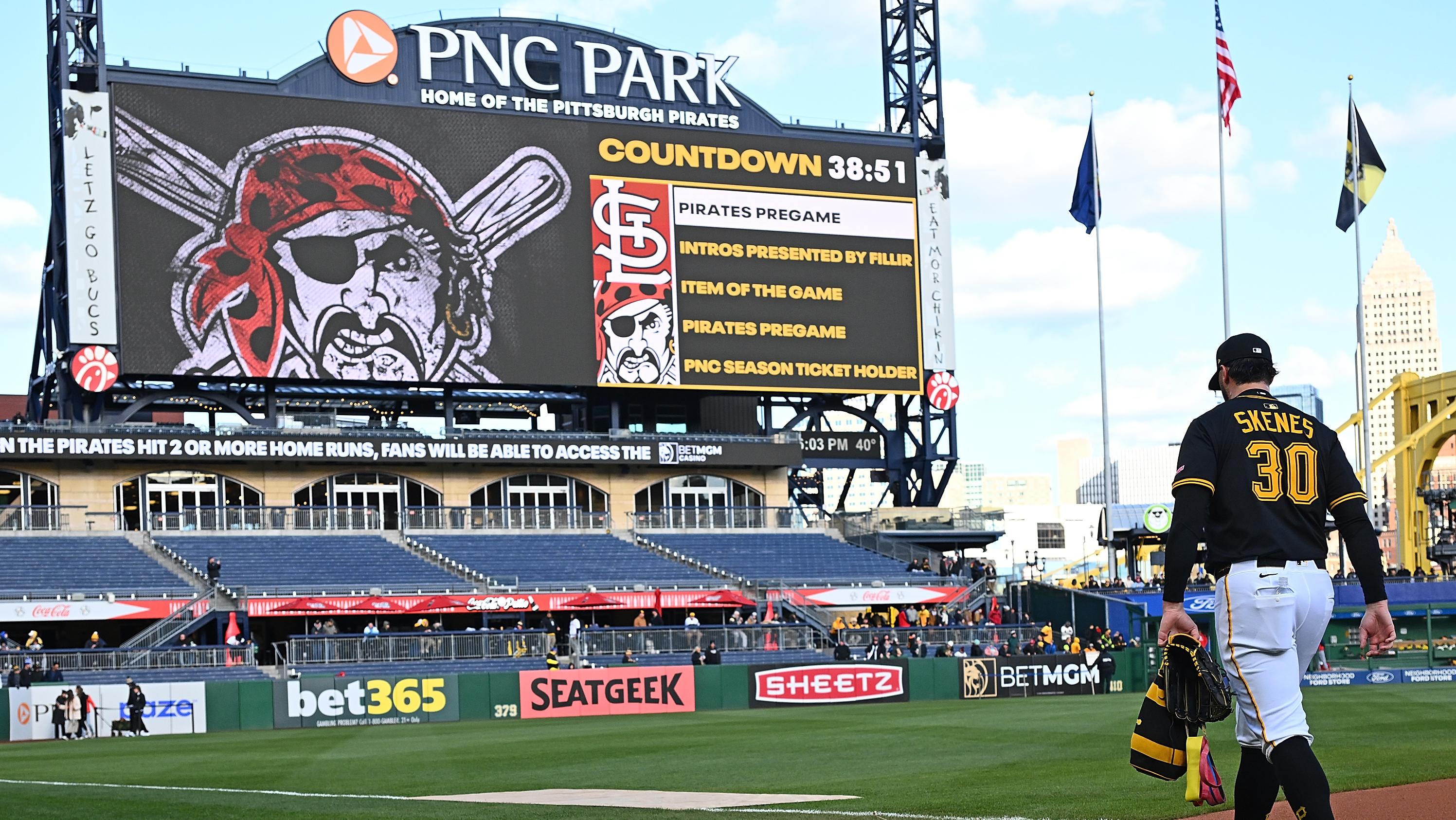 St. Louis Cardinals v Pittsburgh Pirates