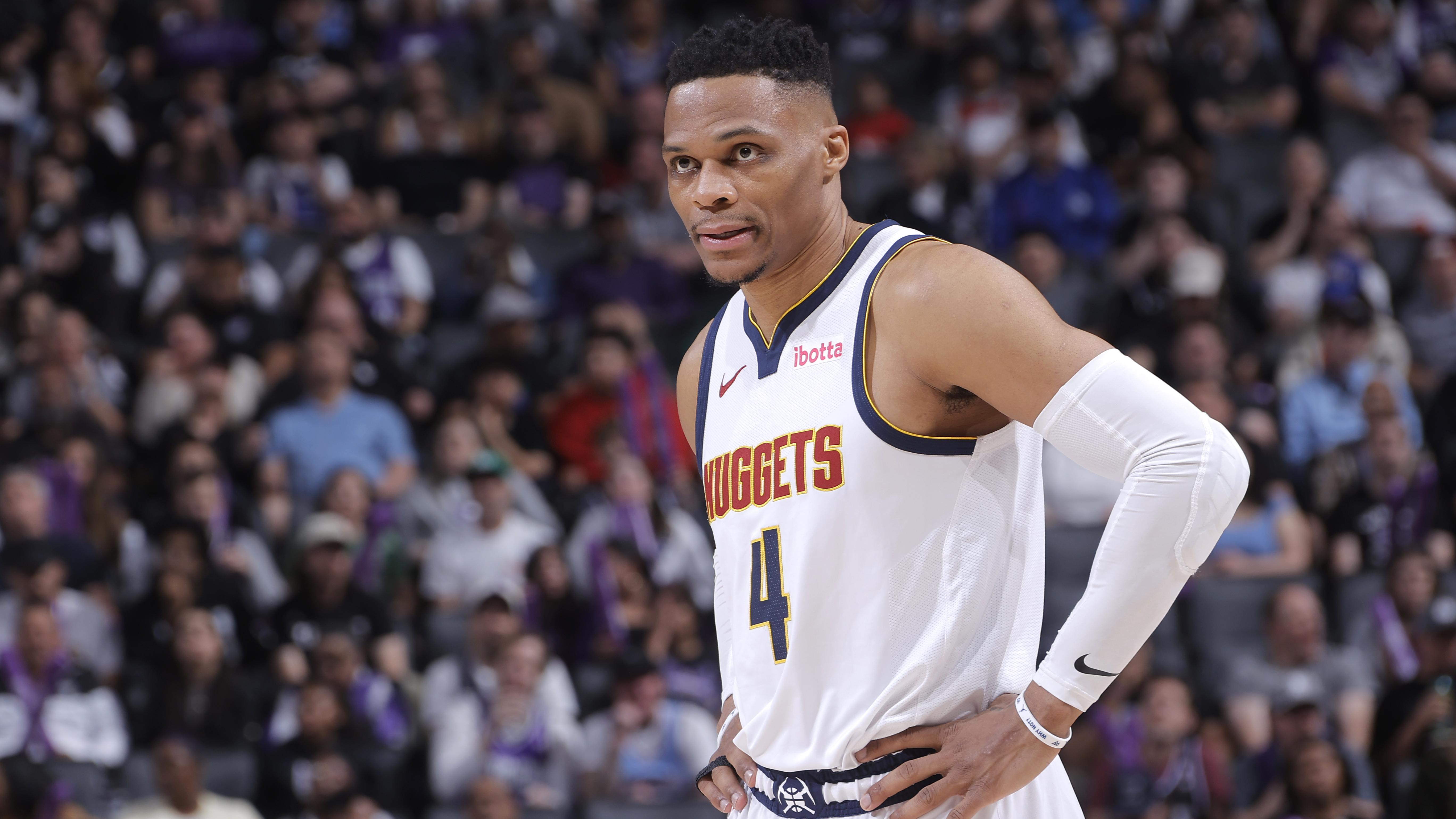 Denver Nuggets v Sacramento Kings