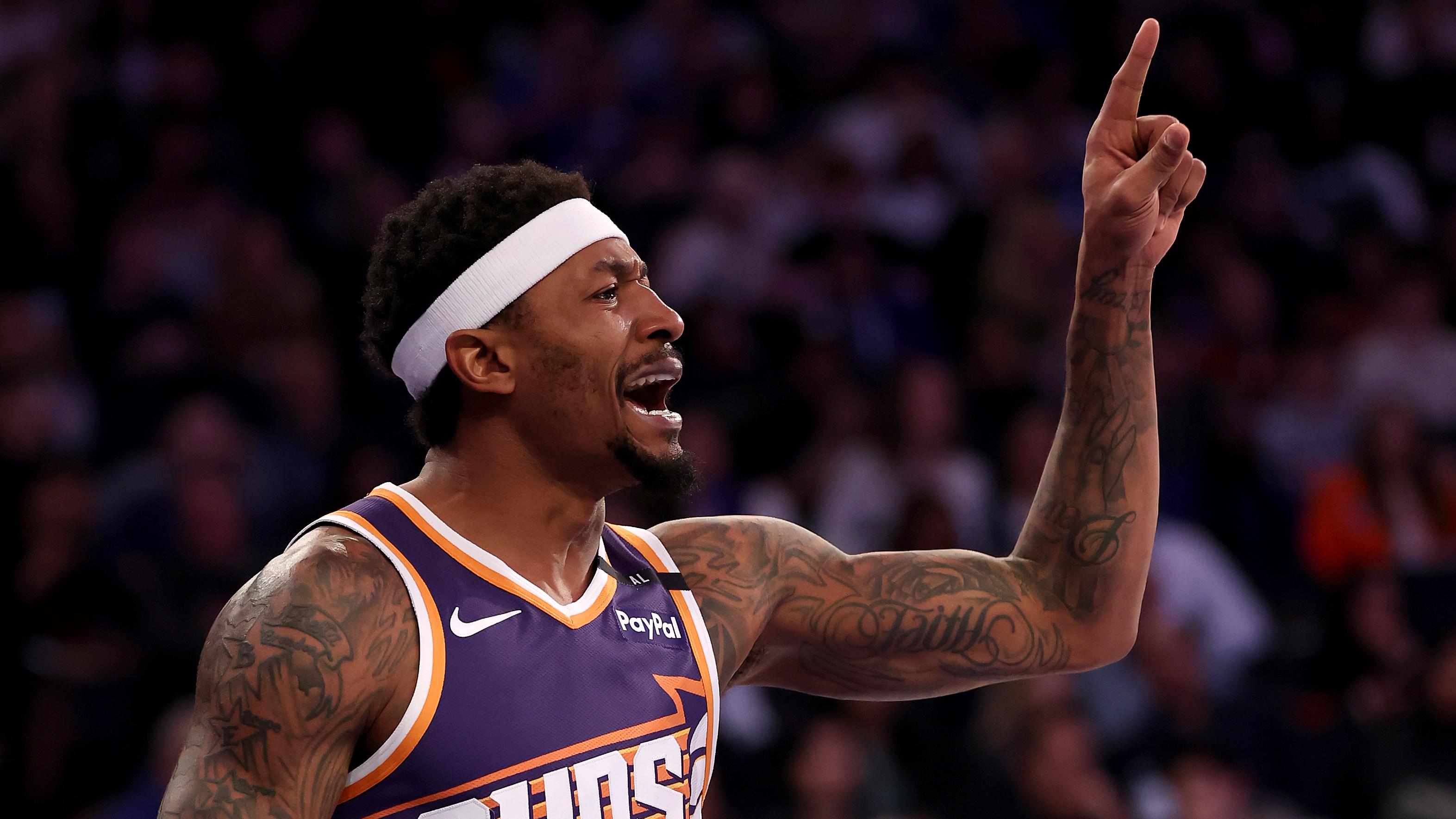 Phoenix Suns v New York Knicks