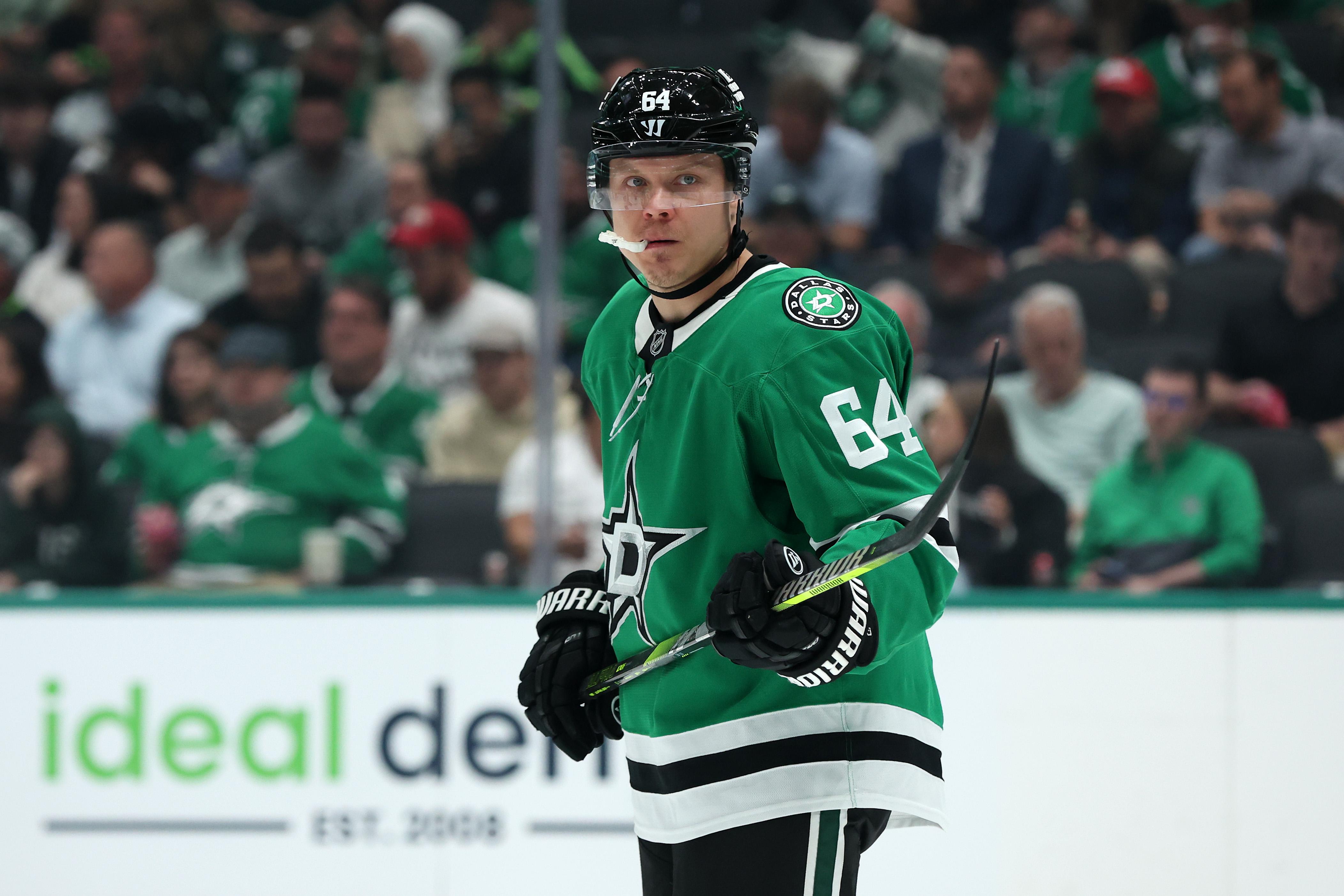 Winnipeg Jets v Dallas Stars