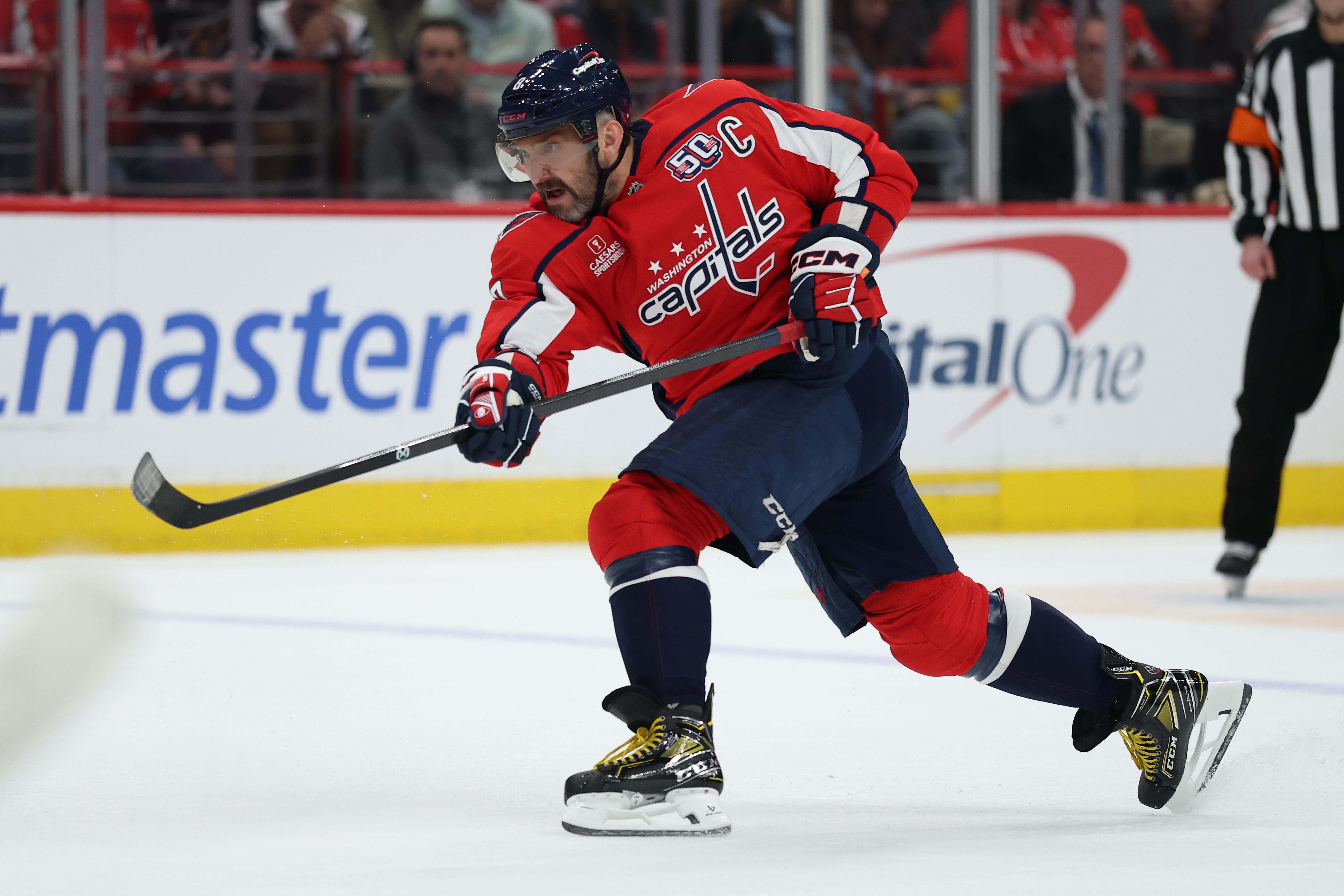Carolina Hurricanes v Washington Capitals