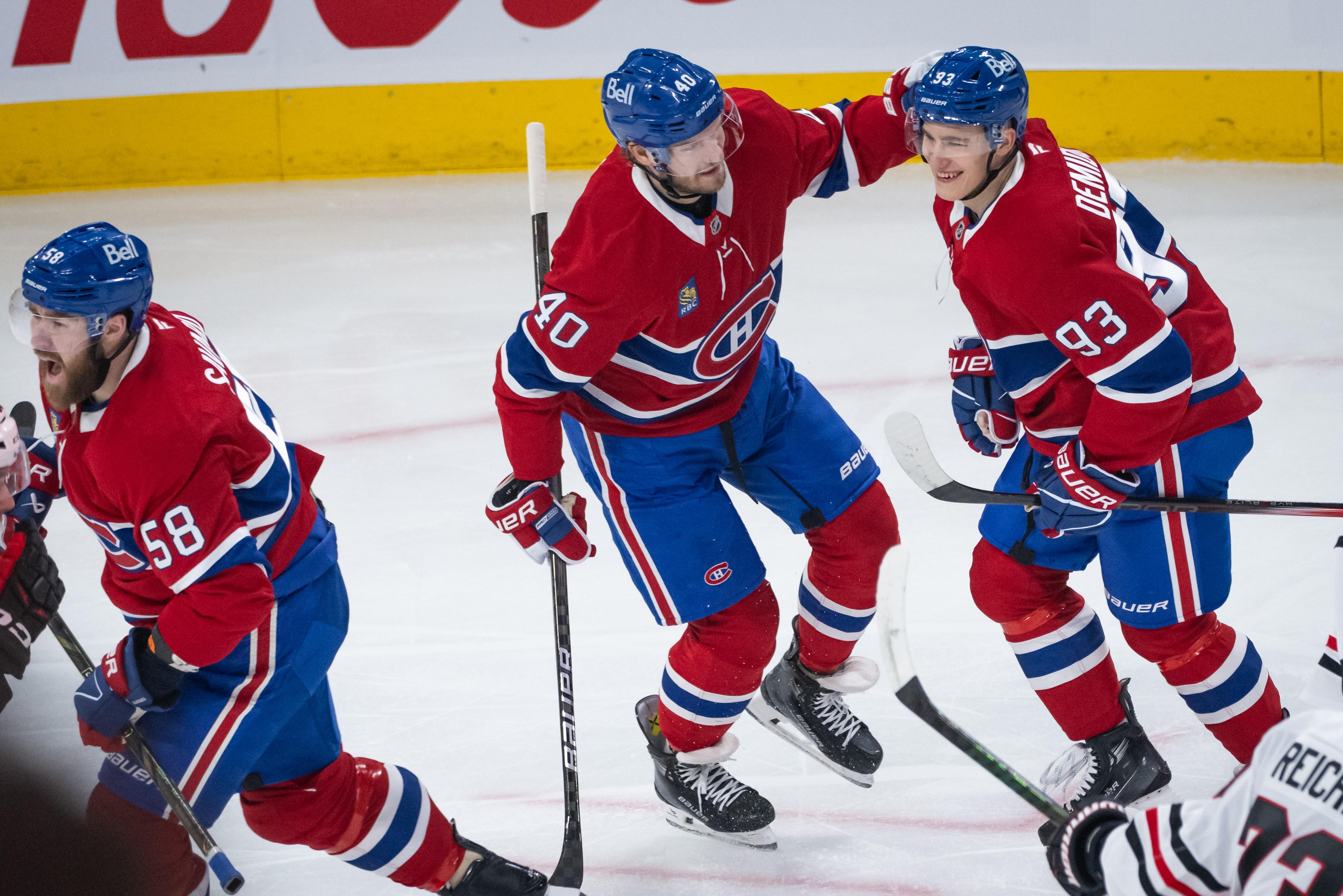 NHL: APR 14 Blackhawks at Canadiens