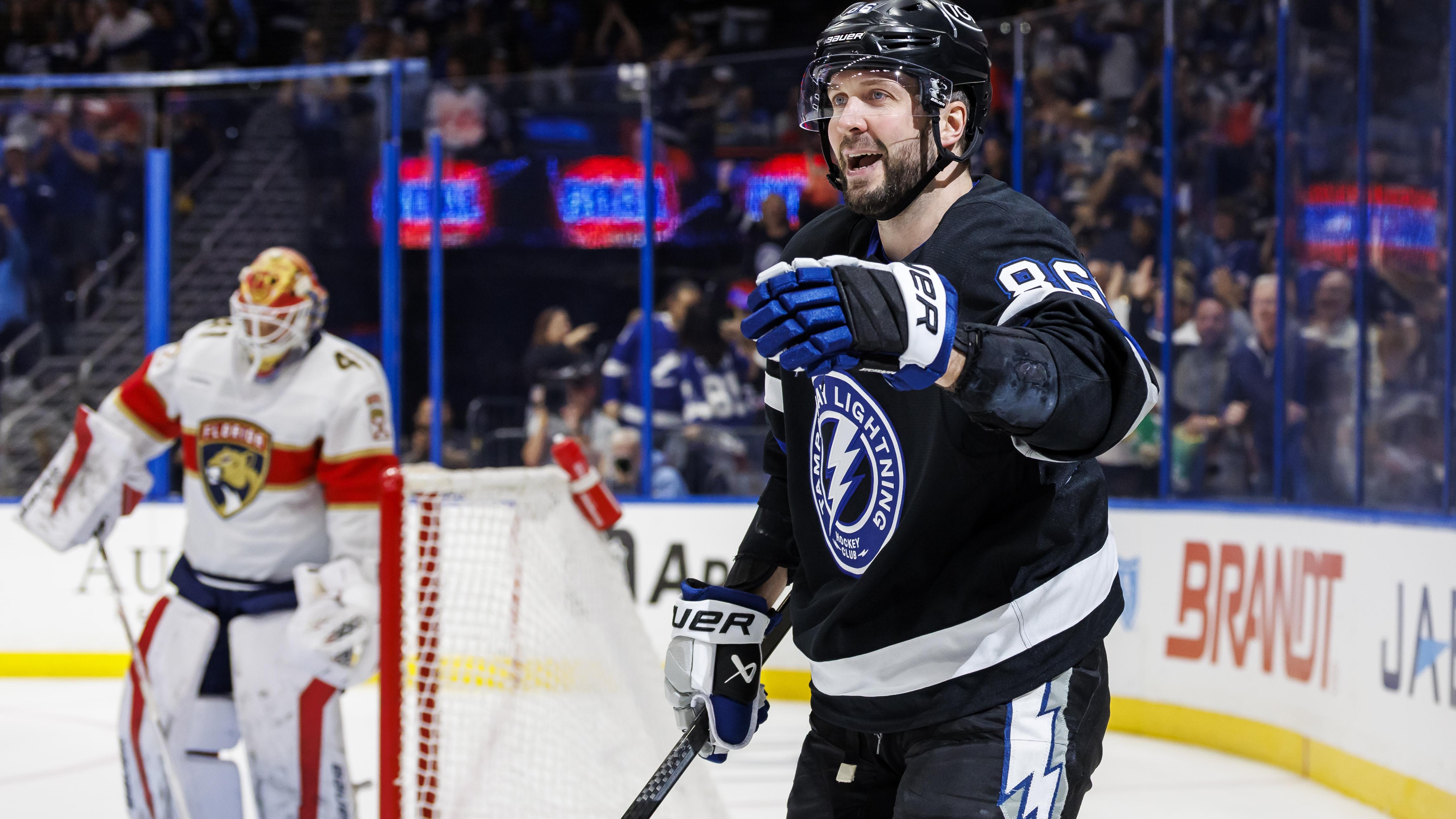 Florida Panthers v Tampa Bay Lightning