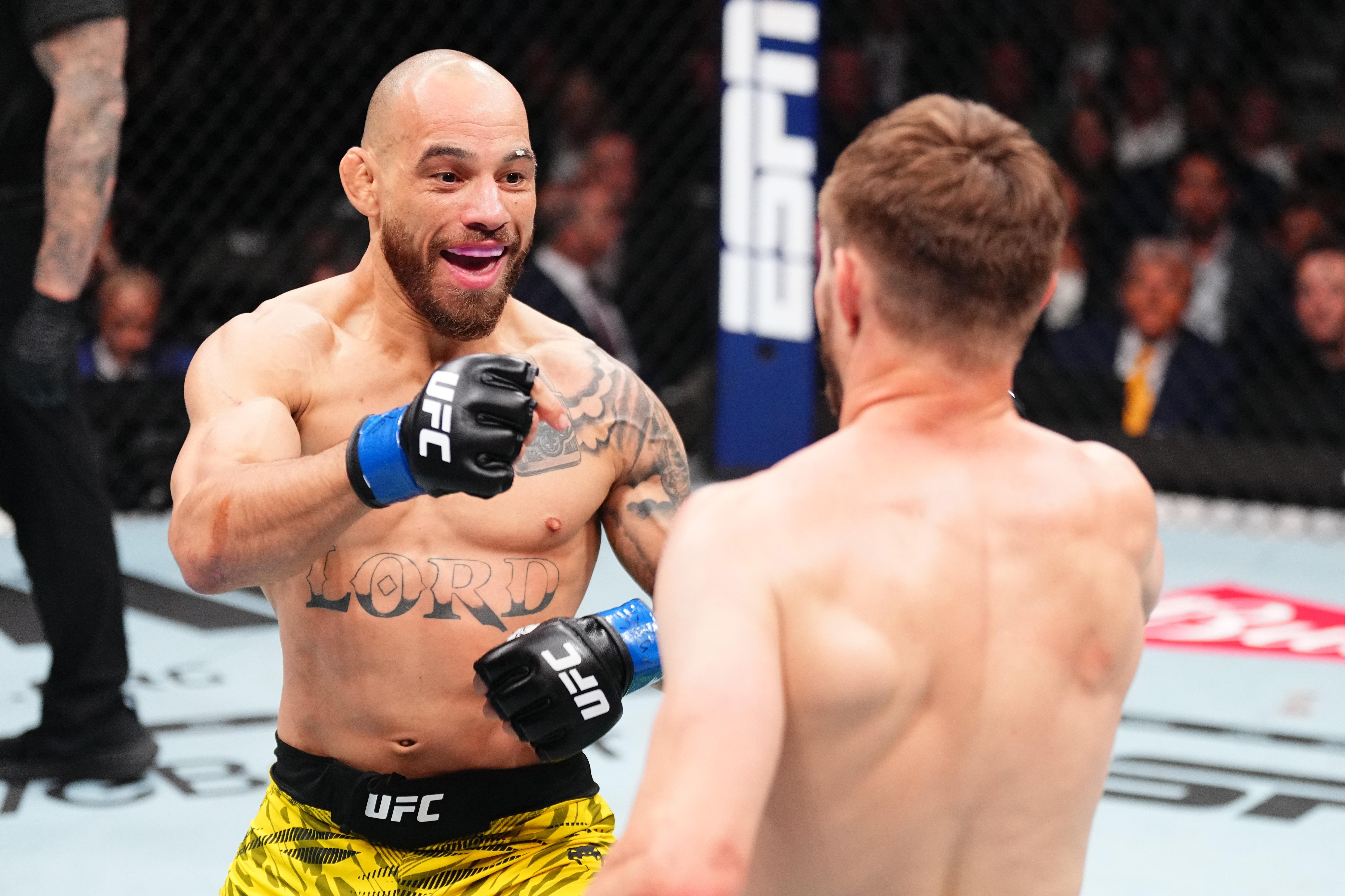 UFC 314: Mitchell v Silva