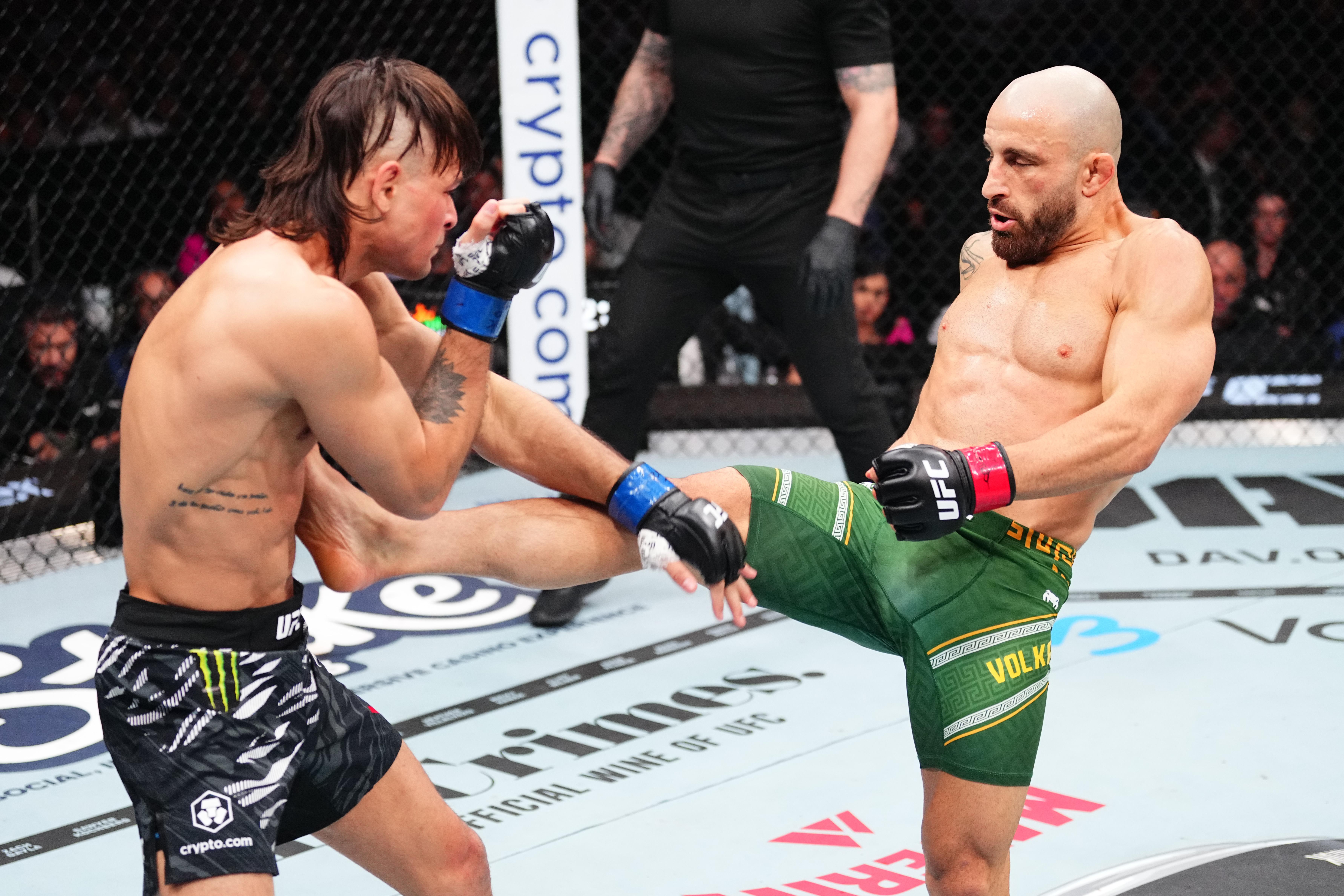 UFC 314: Volkanovski vs. Lopes